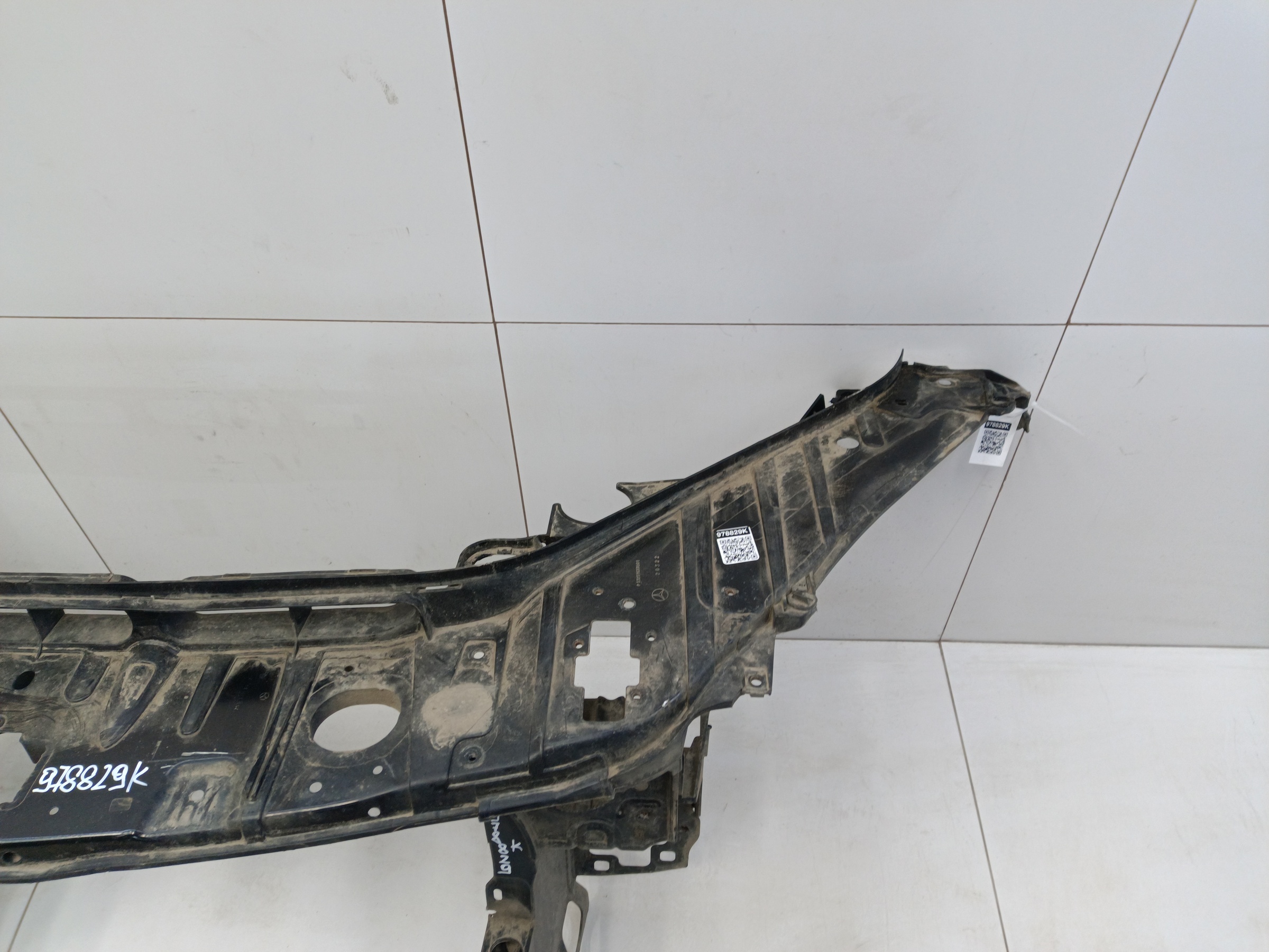 Панель передняя Mercedes Benz GL-klasse X166