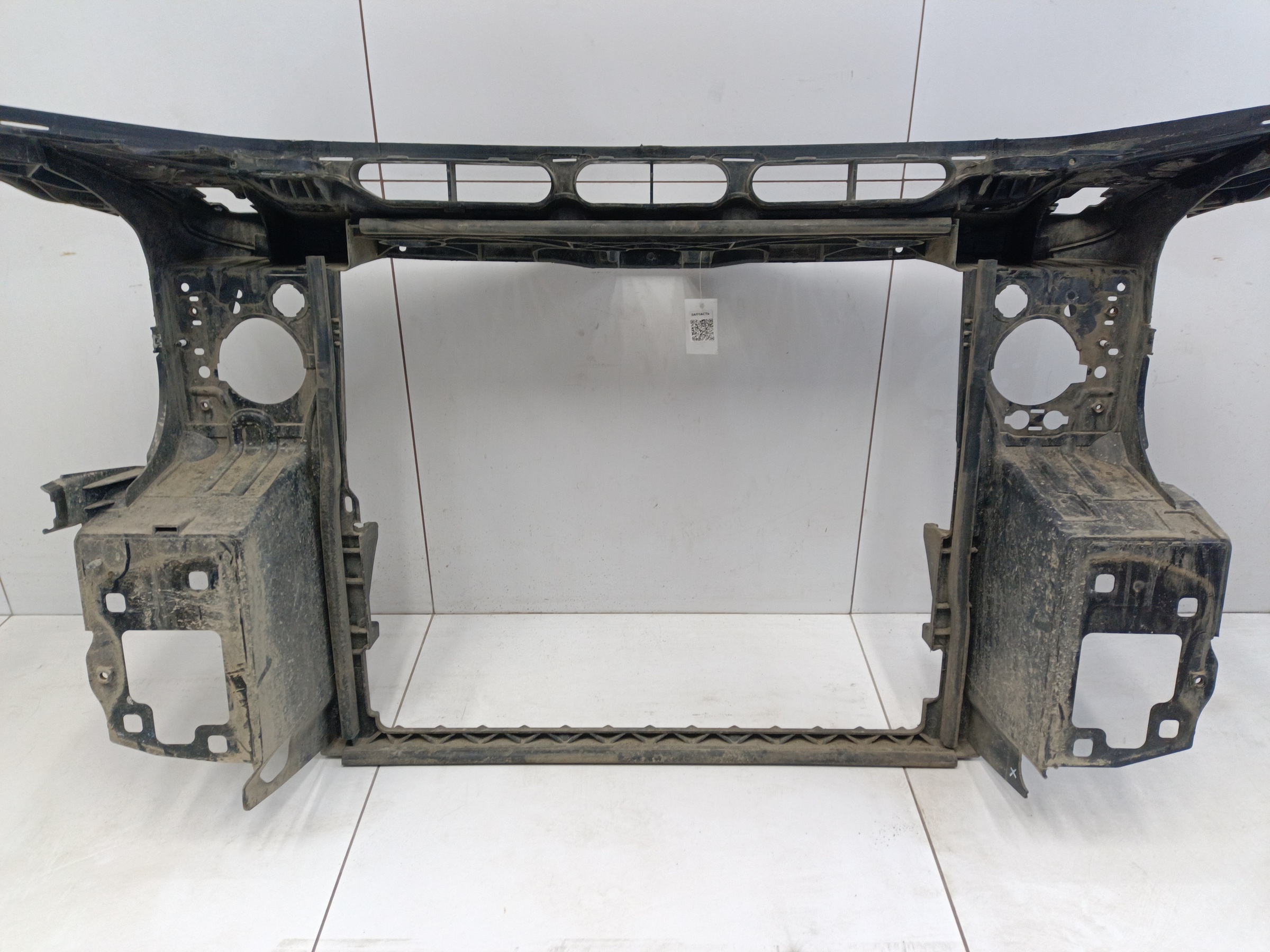 Панель передняя Mercedes Benz GL-klasse X166