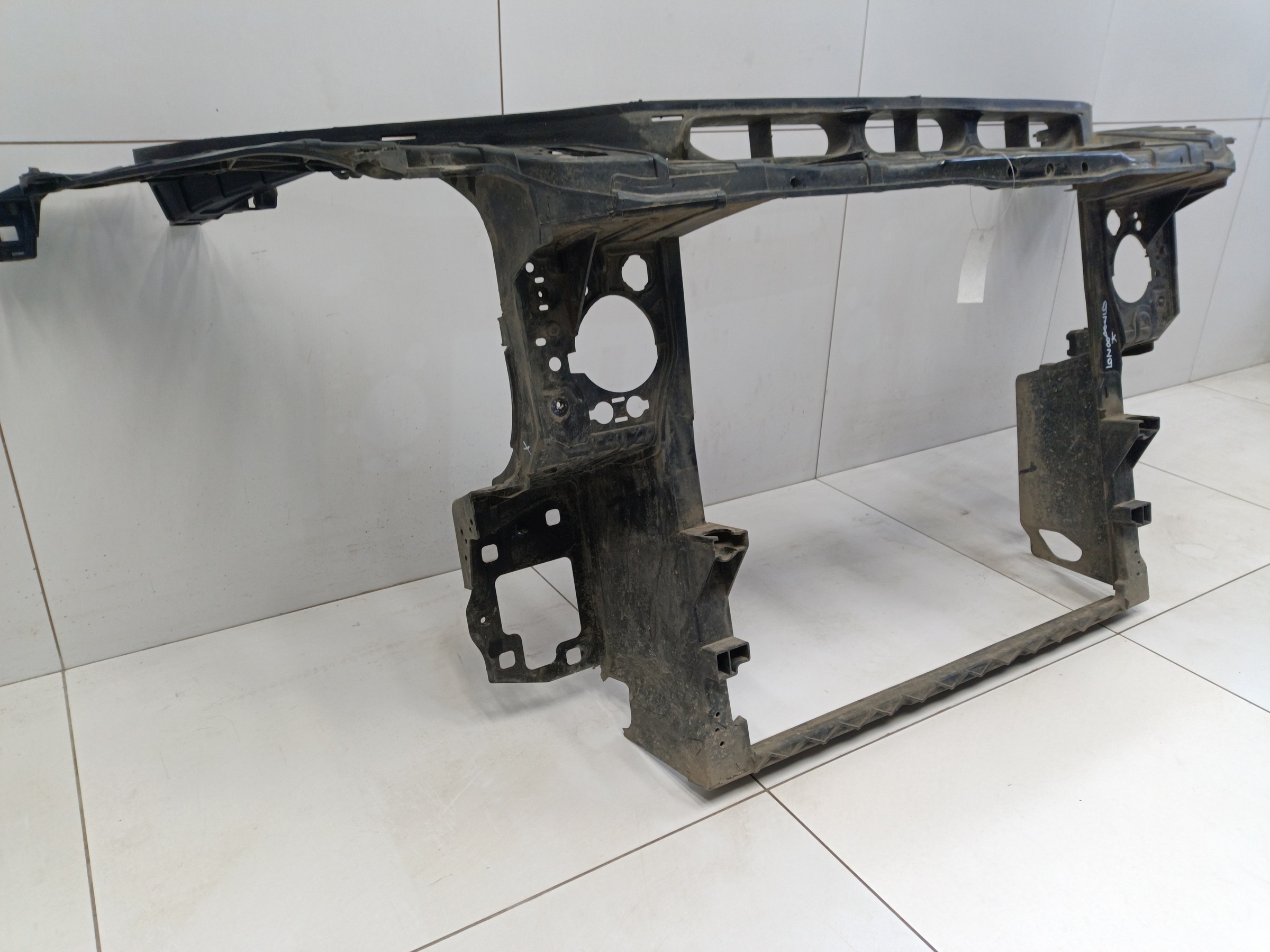 Панель передняя Mercedes Benz GL-klasse X166