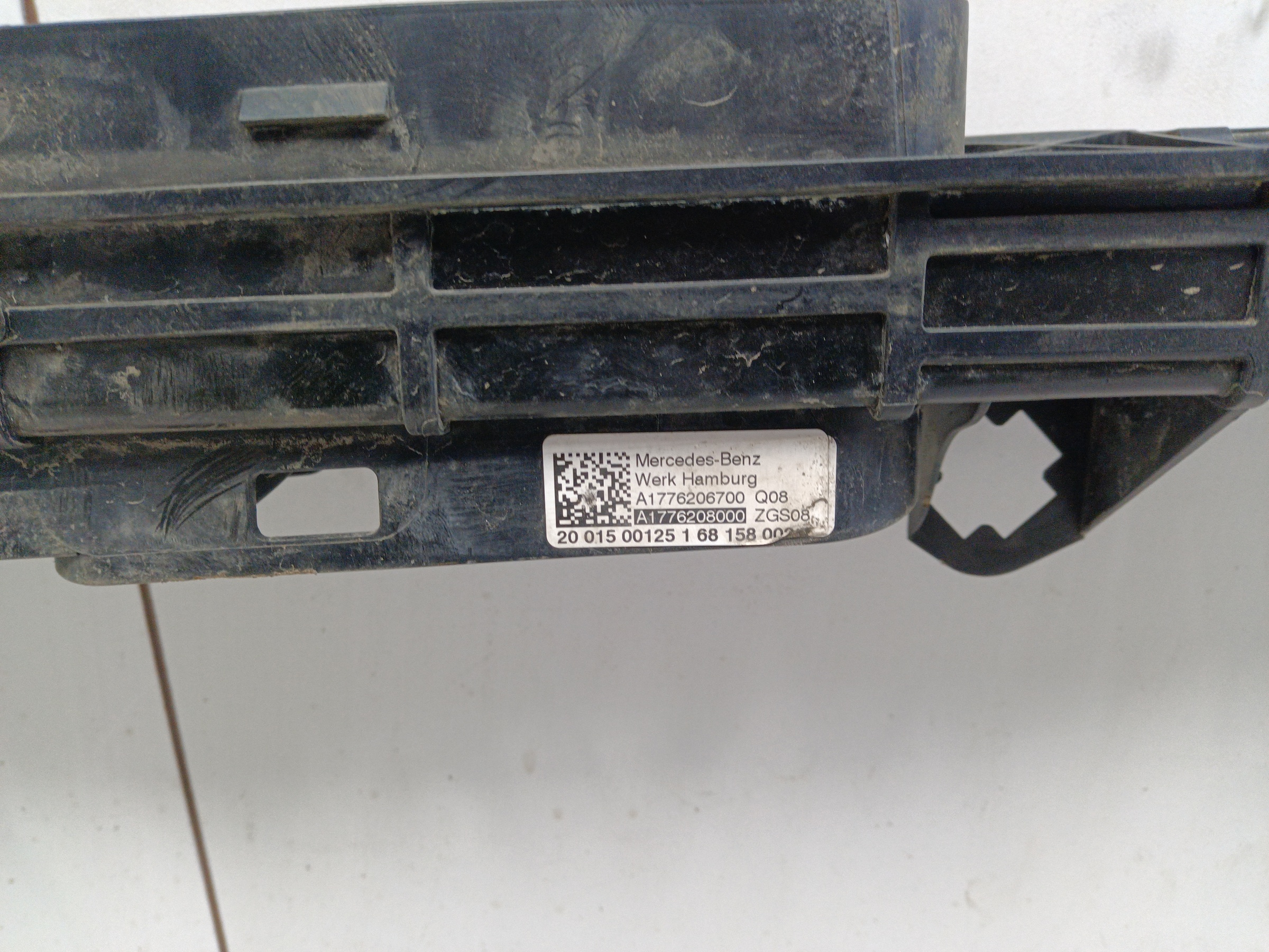 Панель передняя верхняя часть Mercedes Benz GLB-Klasse X247