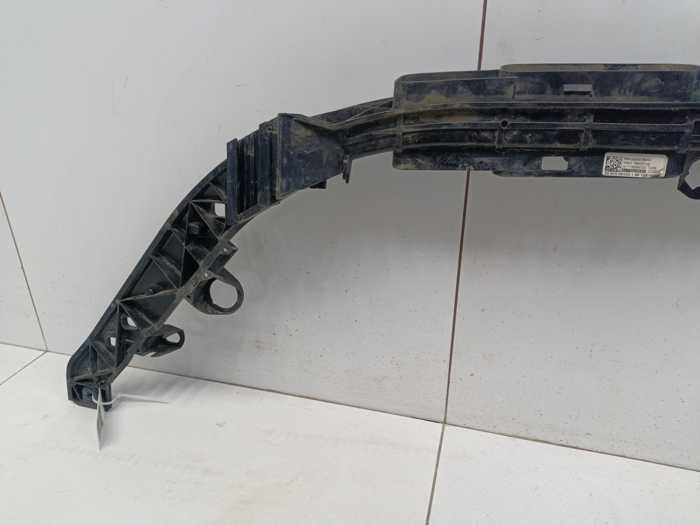 Панель передняя верхняя часть Mercedes Benz GLB-Klasse X247