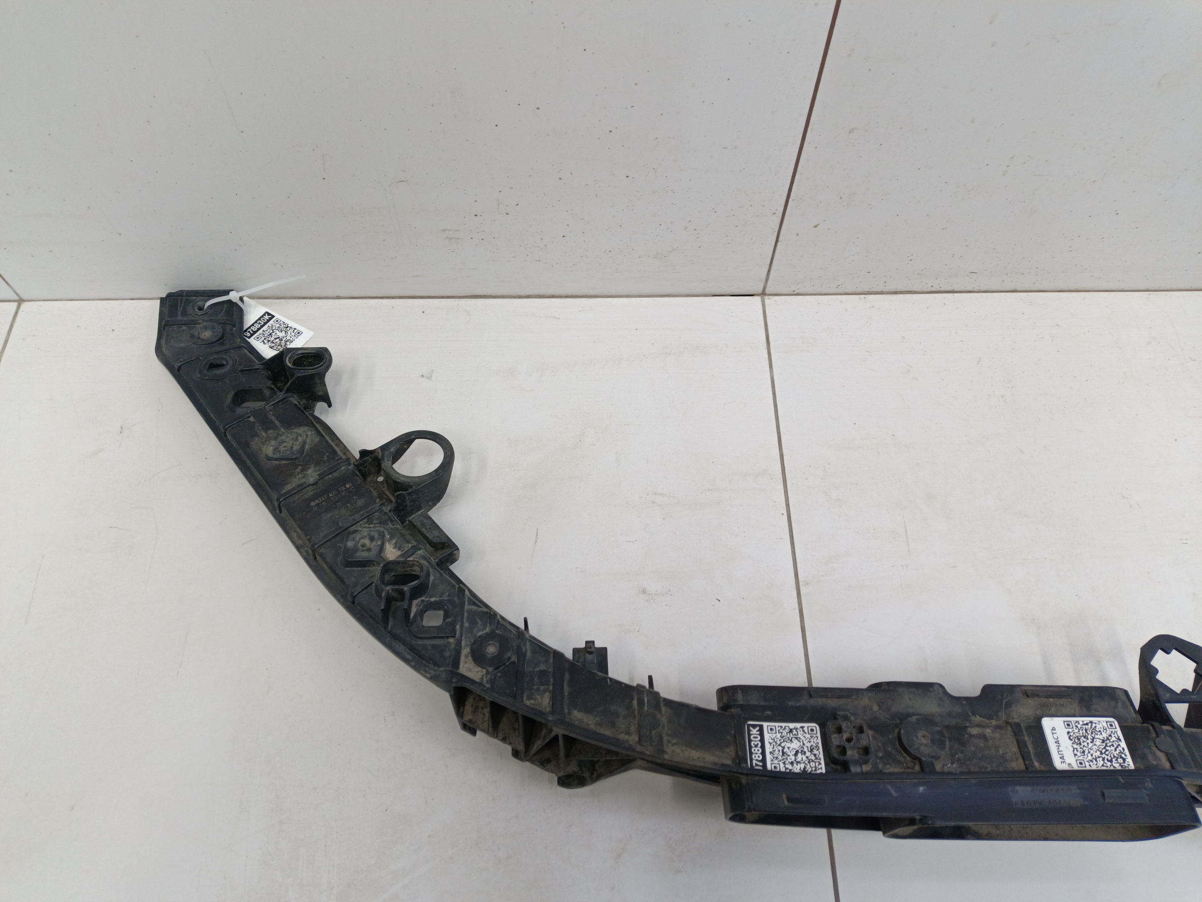 Панель передняя верхняя часть Mercedes Benz GLB-Klasse X247