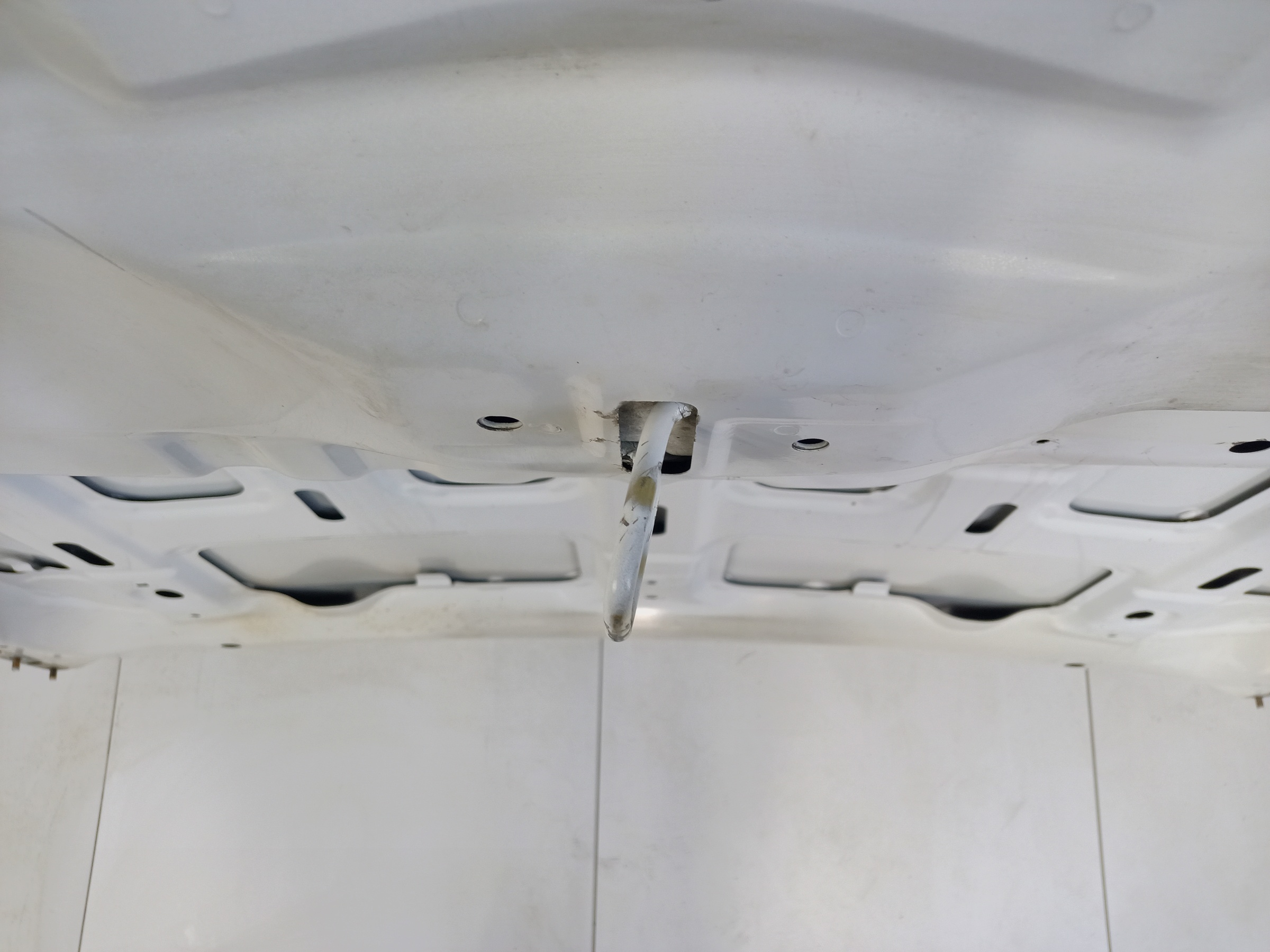 Капот Mitsubishi Outlander 3