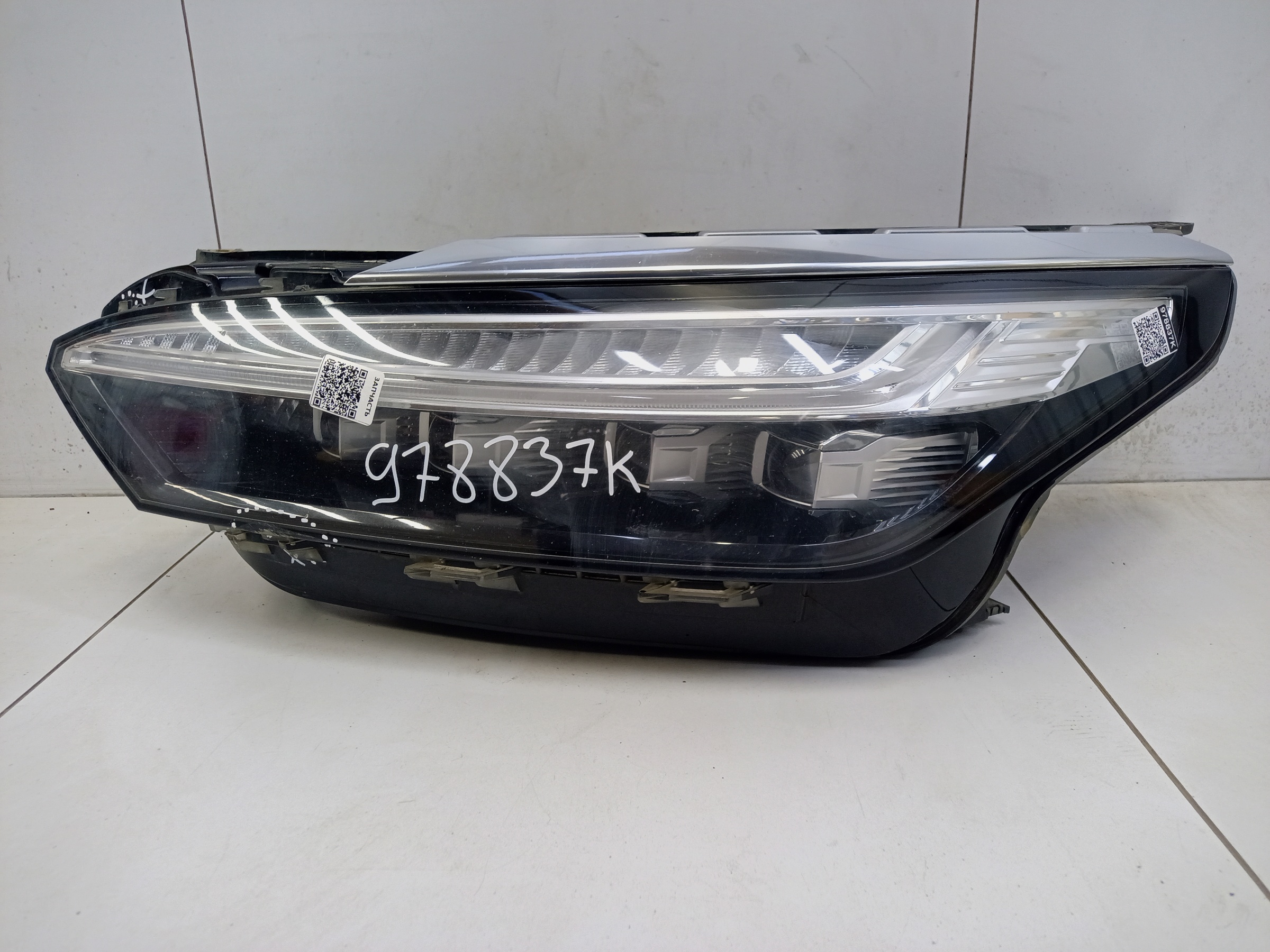 Фара передняя левая Exeed VX LED