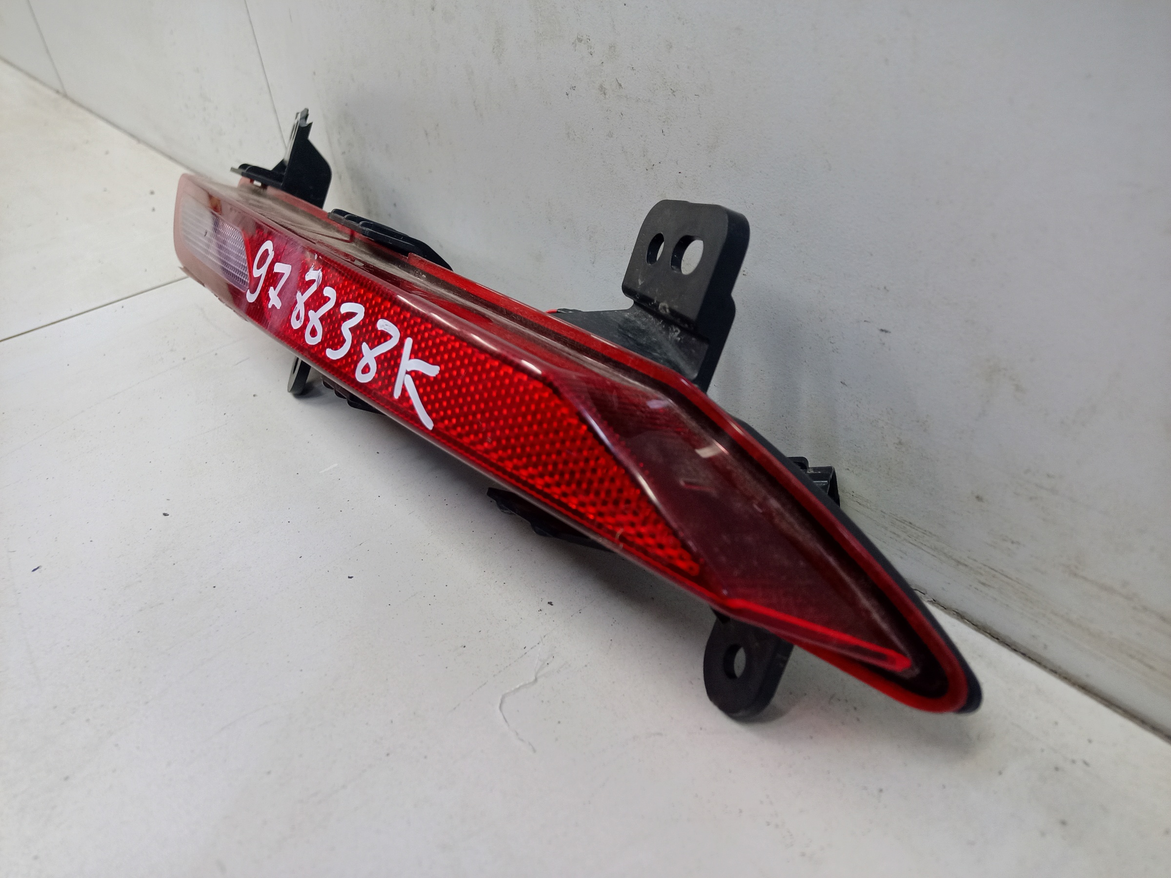 Фара ПТФ задняя правая Voyah Free Restail