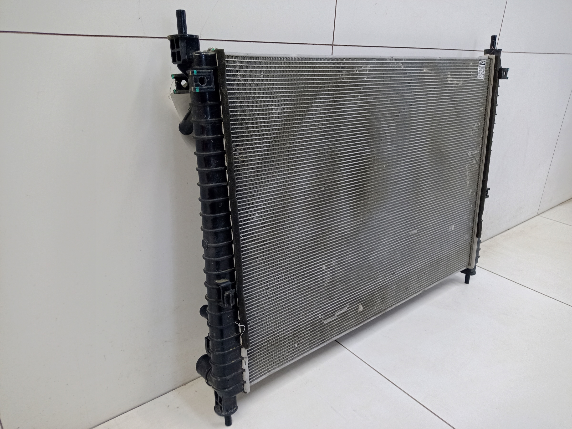 Радиатор охлаждения двигателя GAC GS8 2