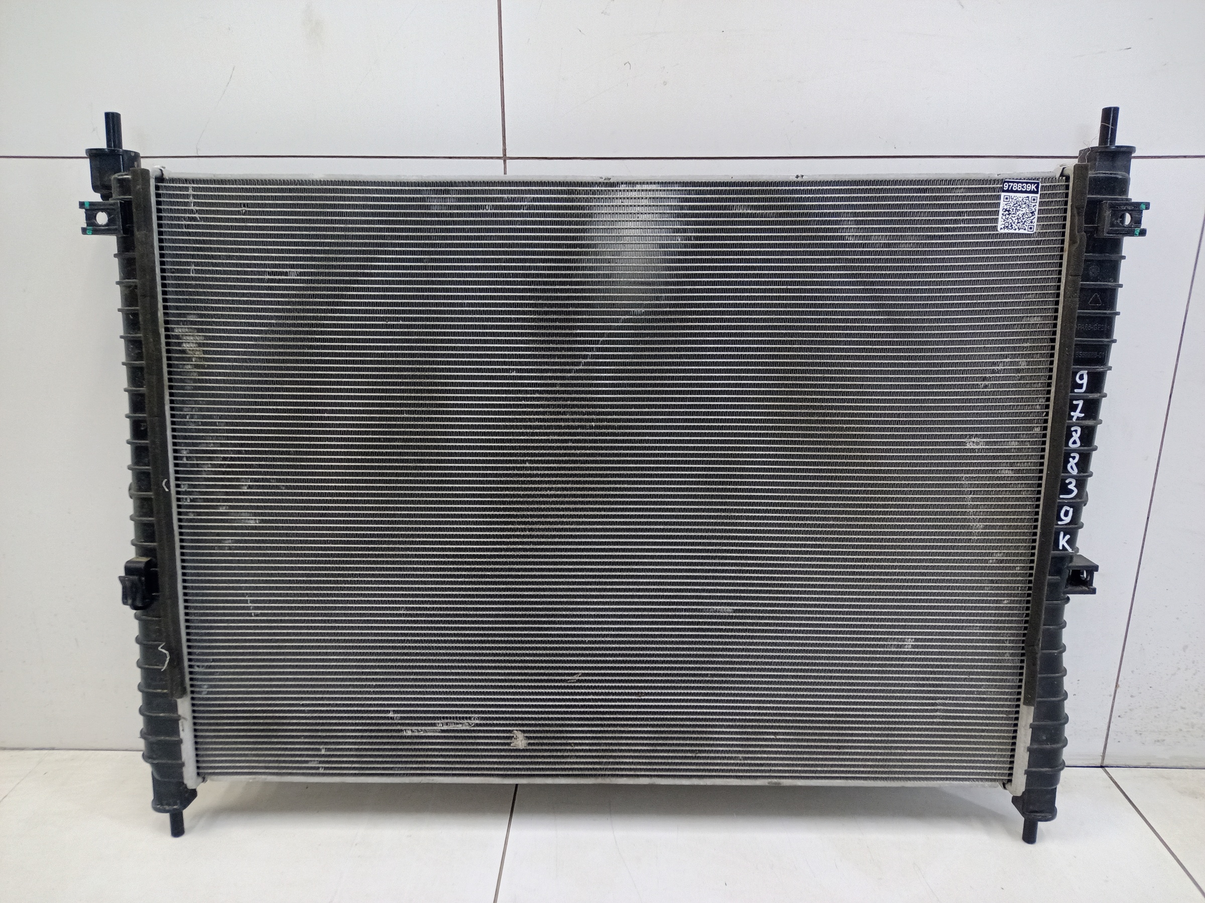 Радиатор охлаждения двигателя GAC GS8 2