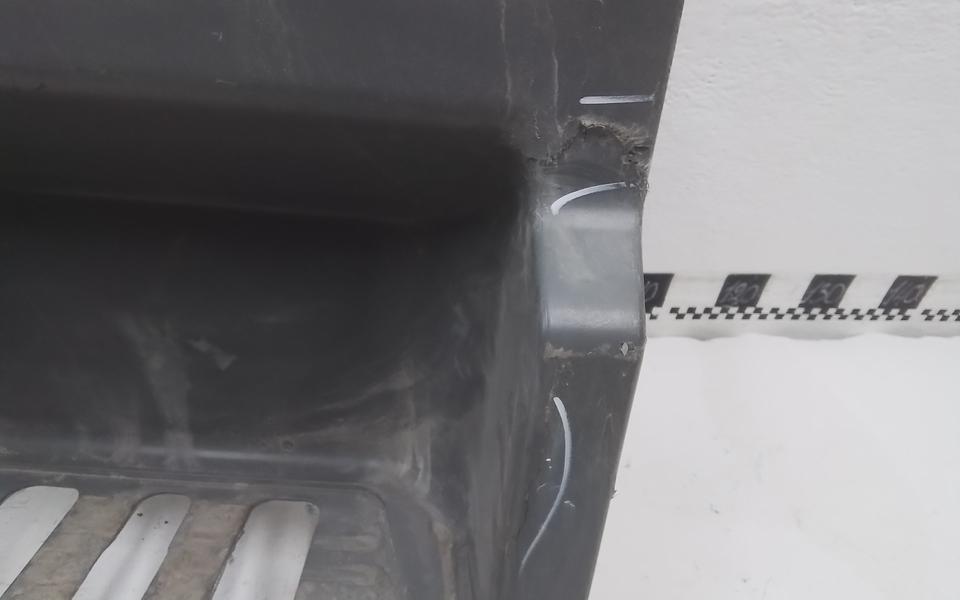 Подножка кабины правая Mercedes-Benz Actros 3