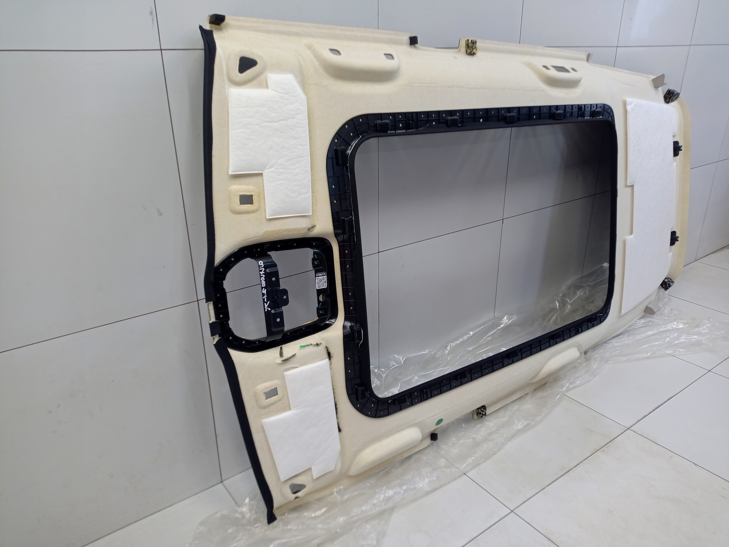 Обшивка крыши " потолок " Haval Dargo