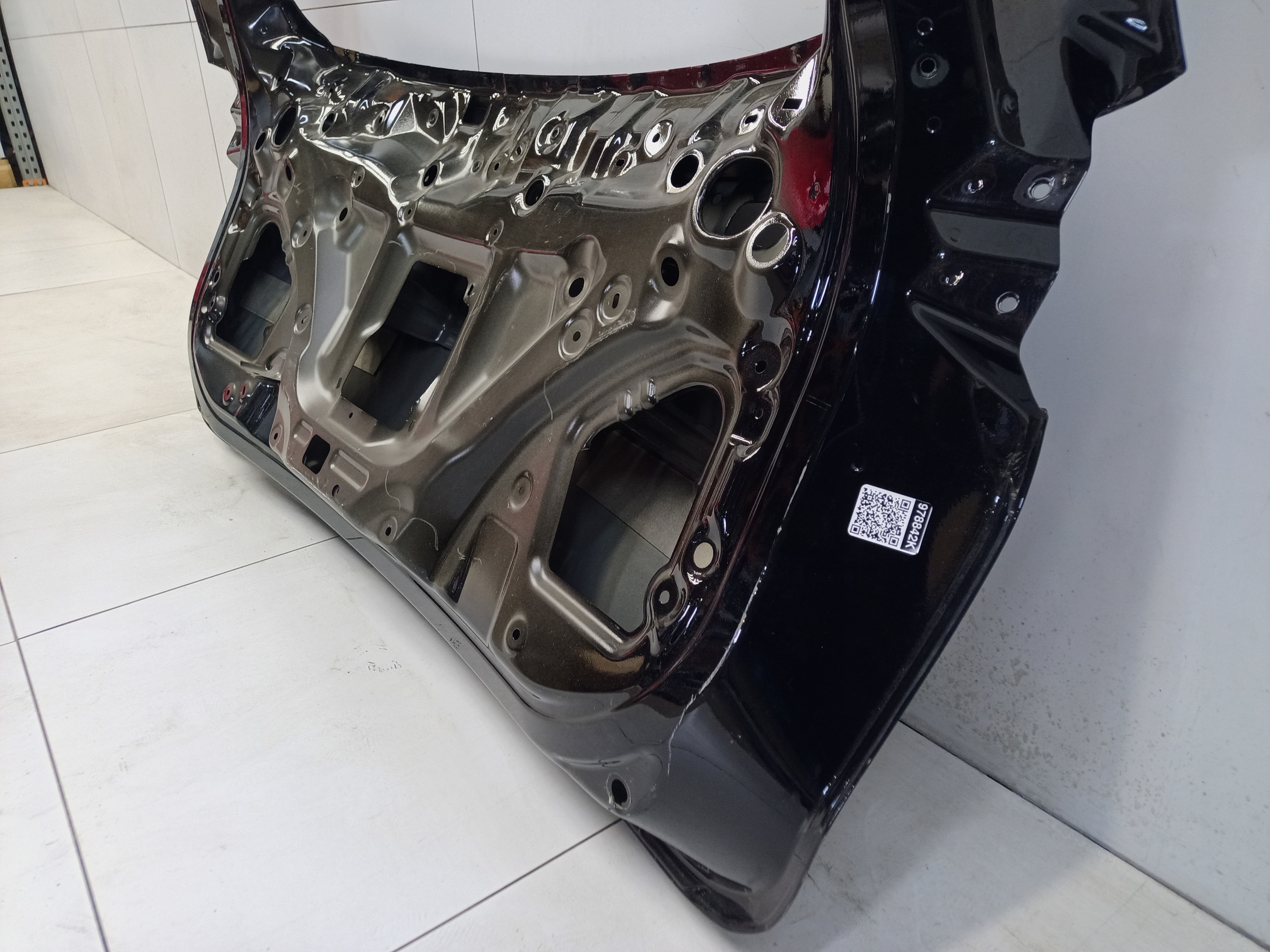 Крышка багажника Tenet T8