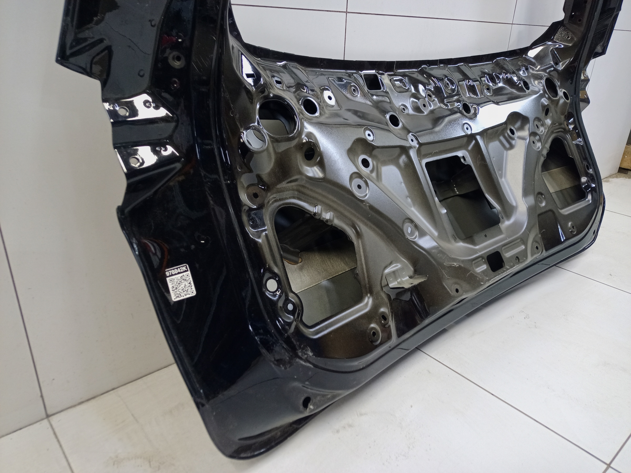 Крышка багажника Tenet T8