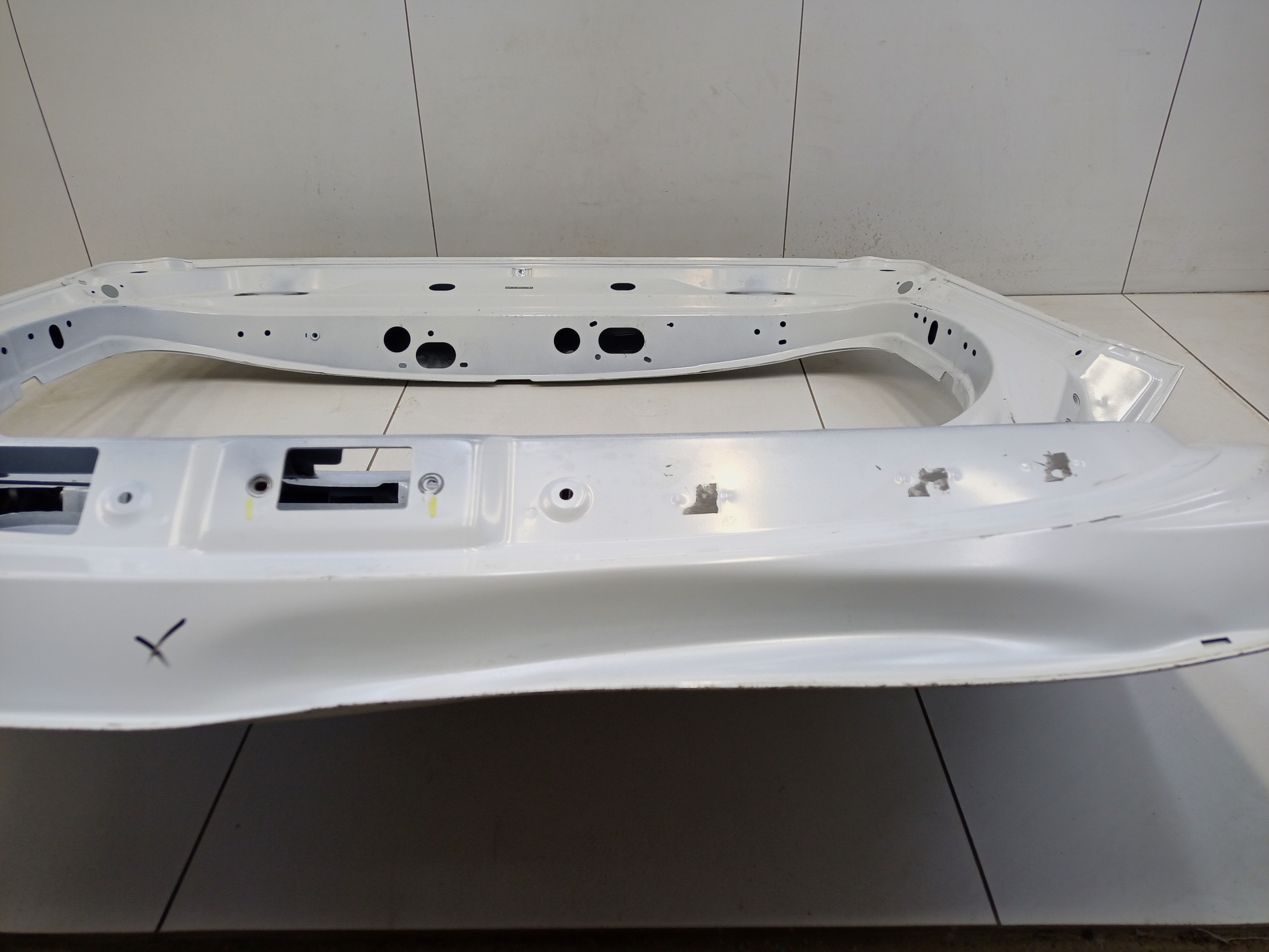 Крышка багажника GAC GS8 2