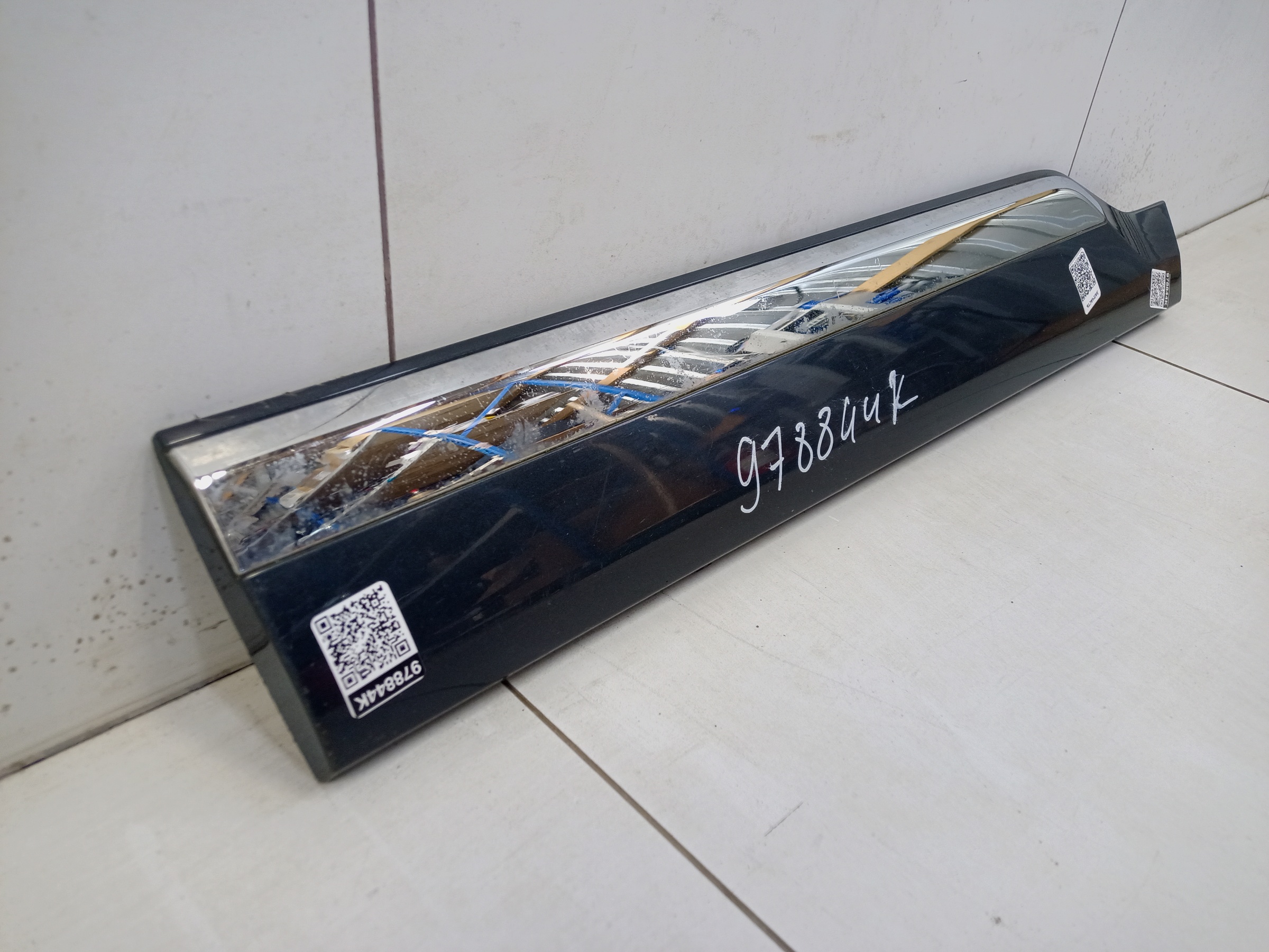 Накладка двери задней левой Volvo XC90 2