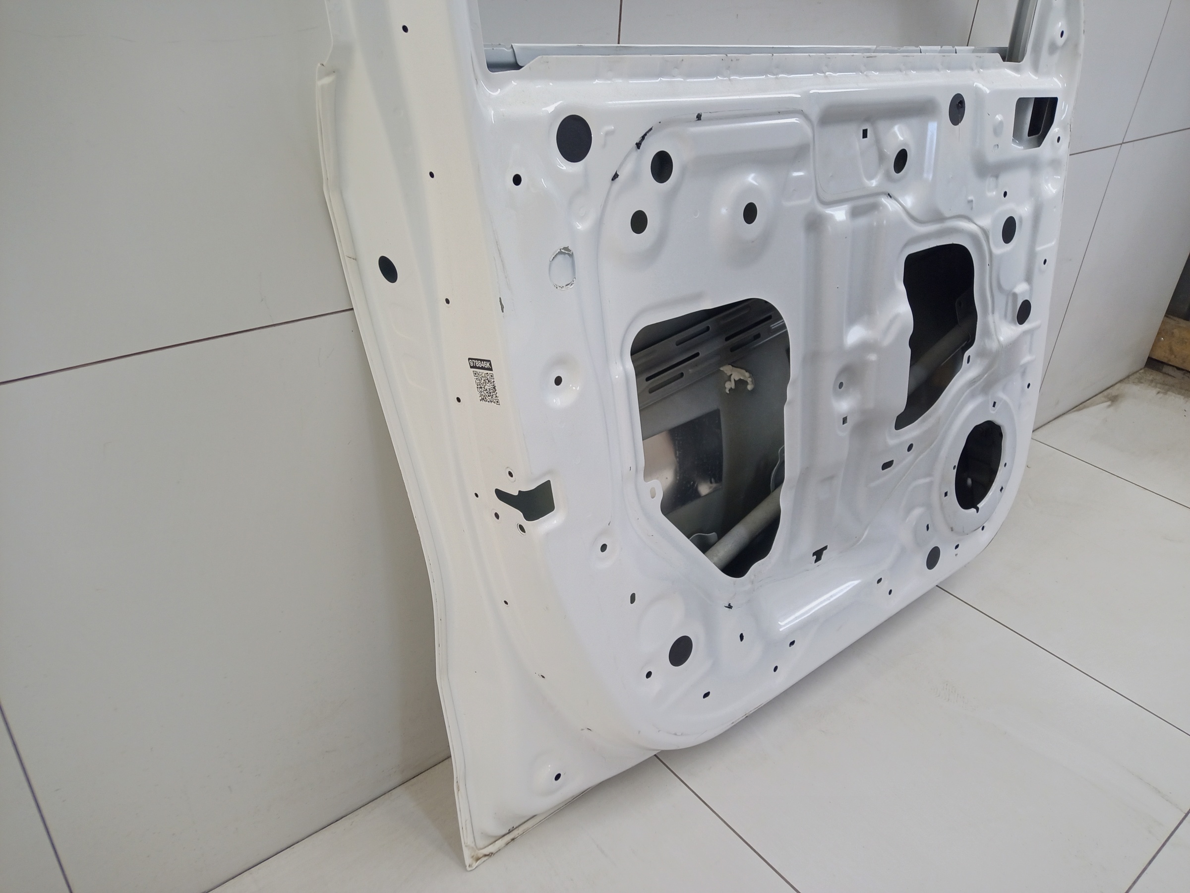 Дверь передняя левая Haval Jolion Restail