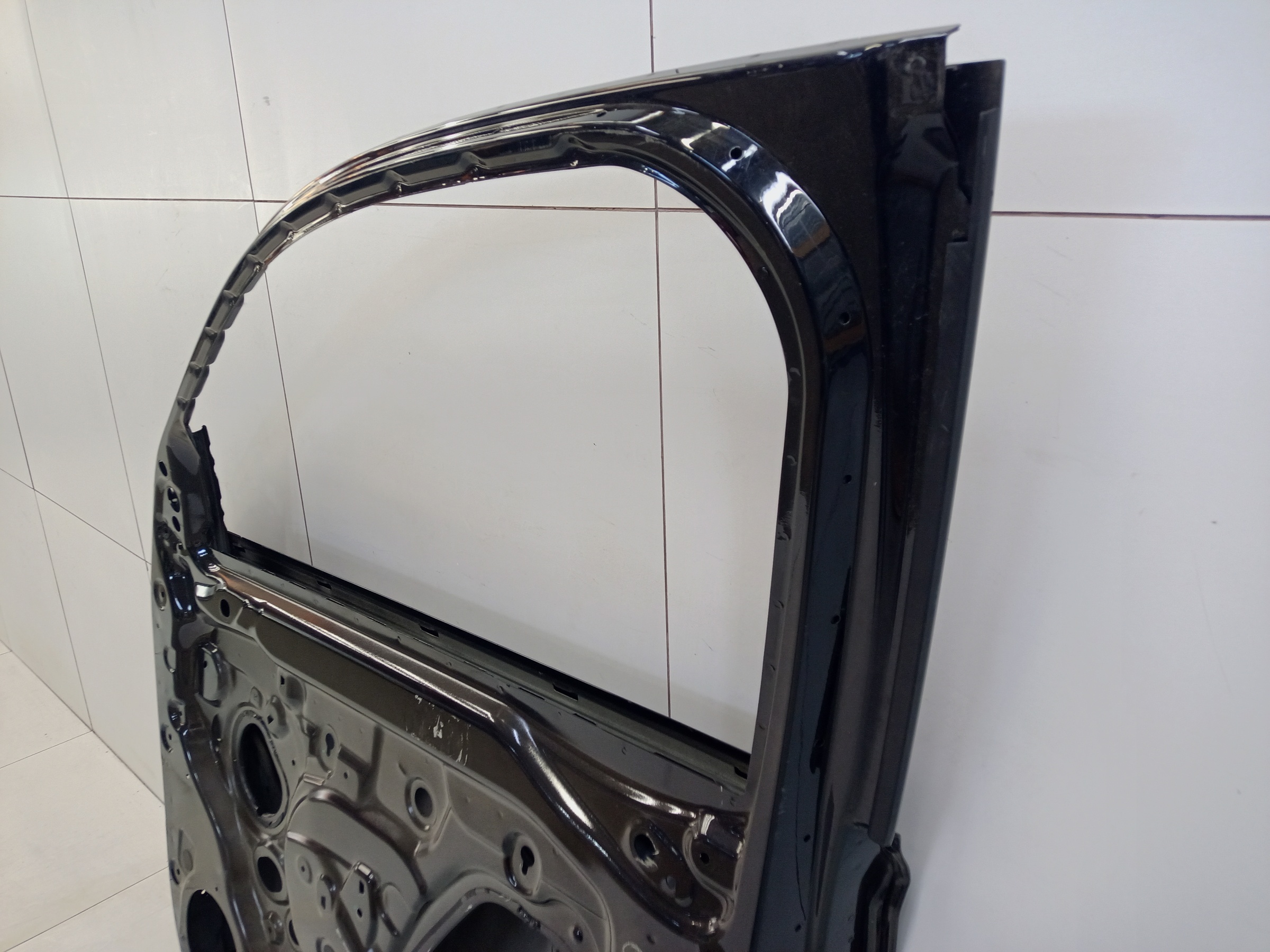 Дверь передняя правая Geely Monjaro