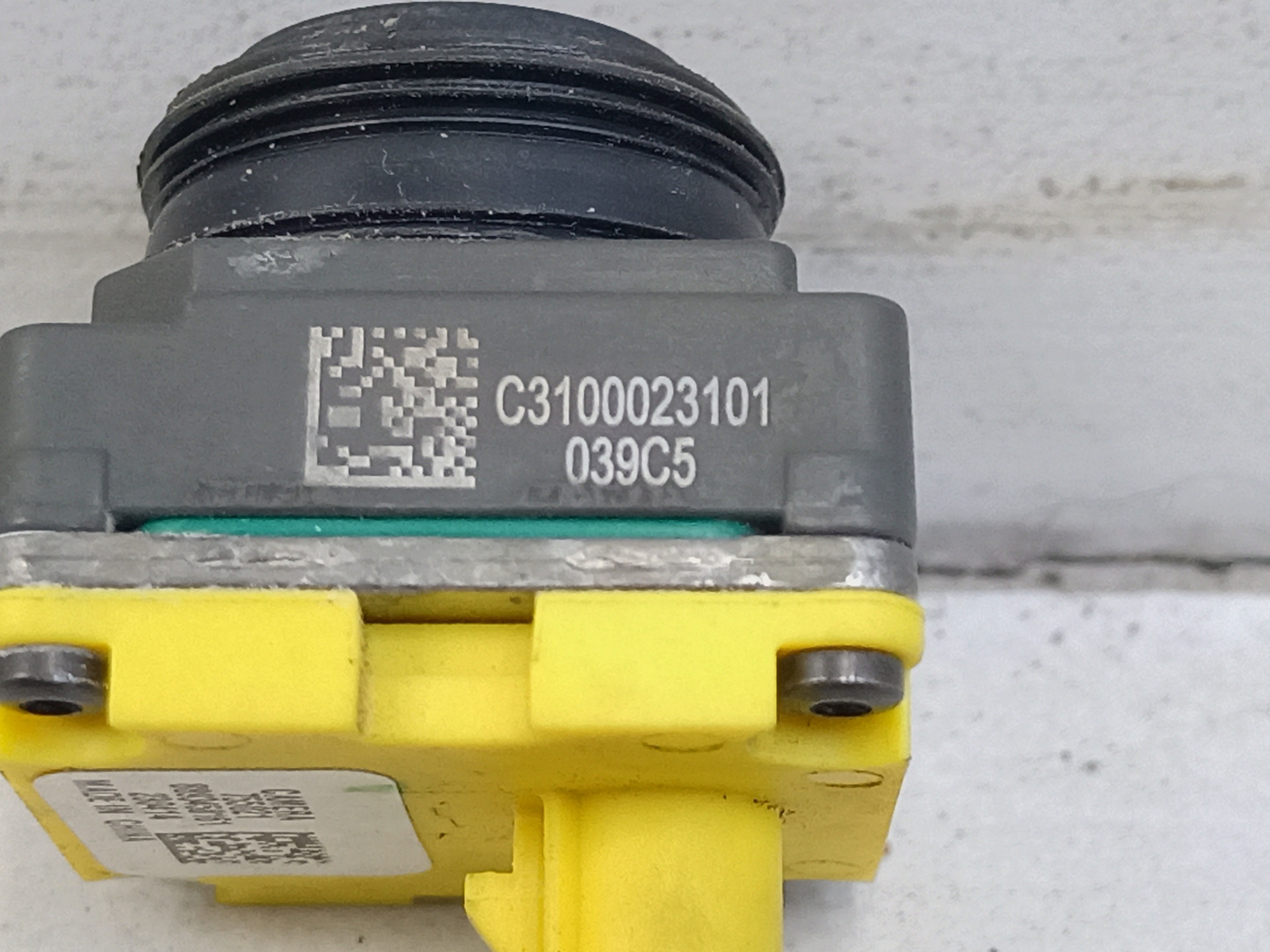 Камера переднего вида Geely Monjaro