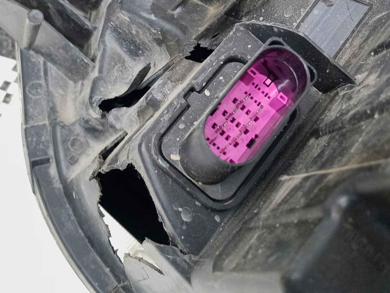 Фара передняя правая Chery Tiggo 8 Pro LED