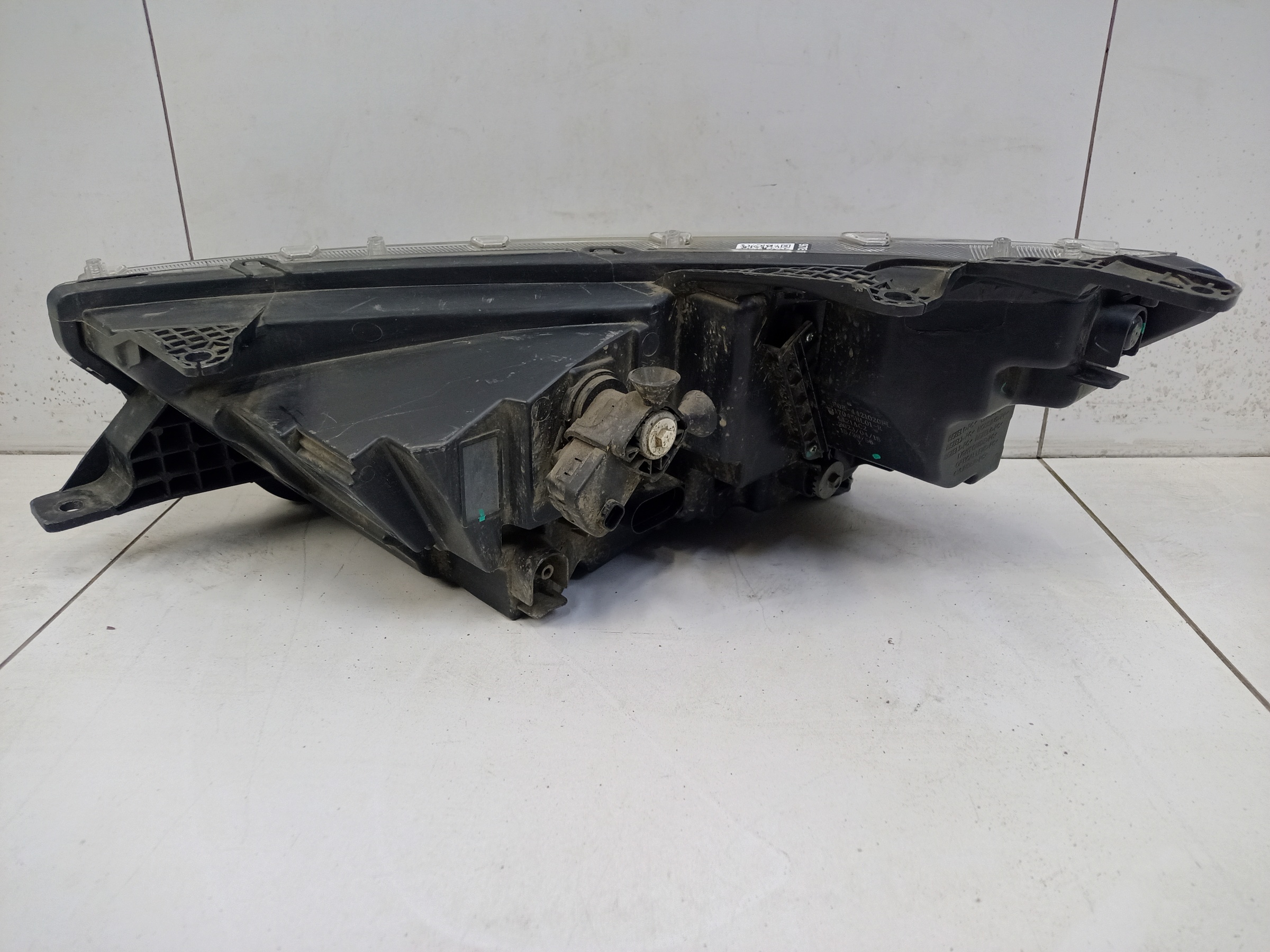 Фара передняя правая Jetour X90 Plus LED