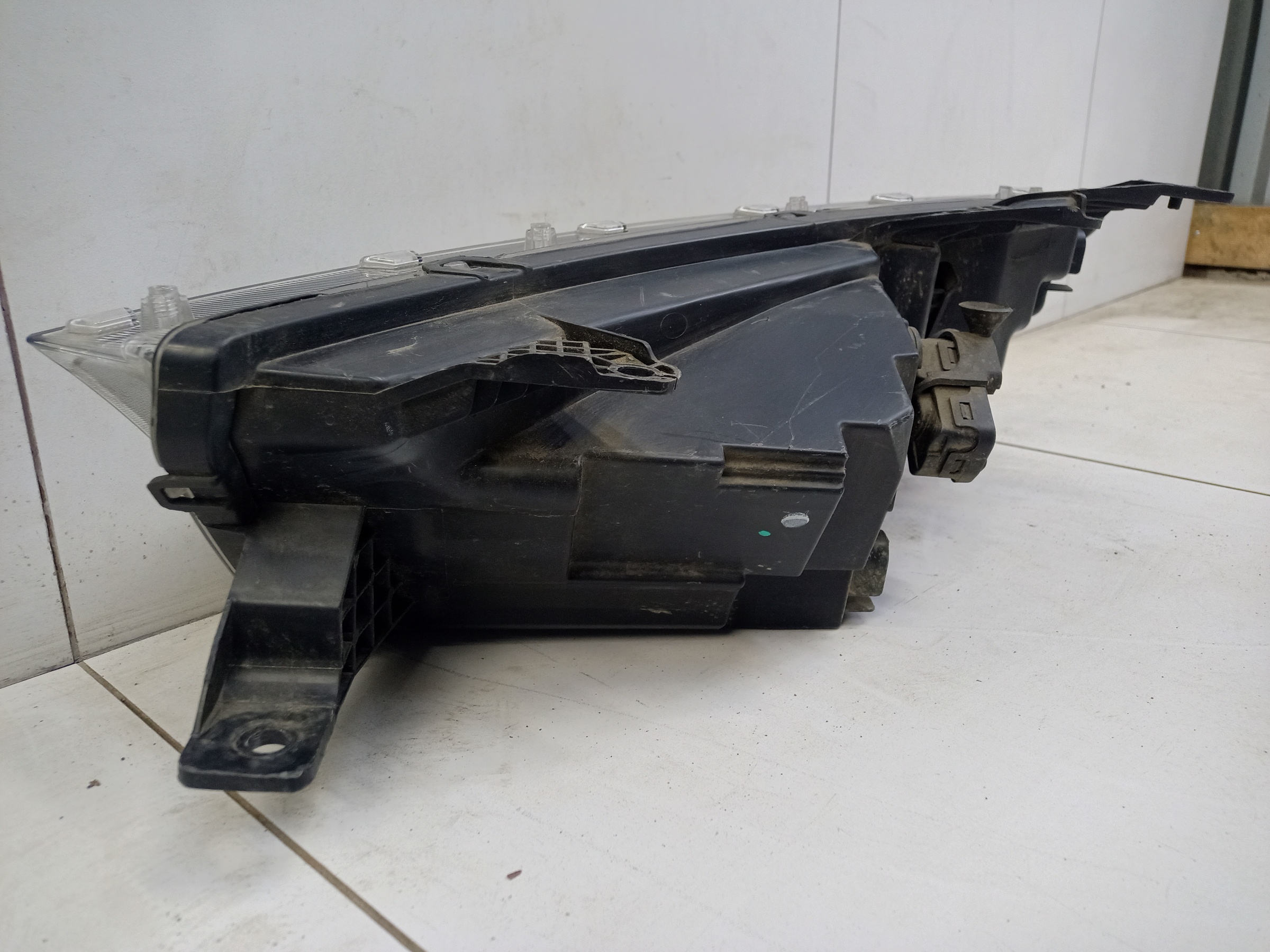 Фара передняя правая Jetour X90 Plus LED