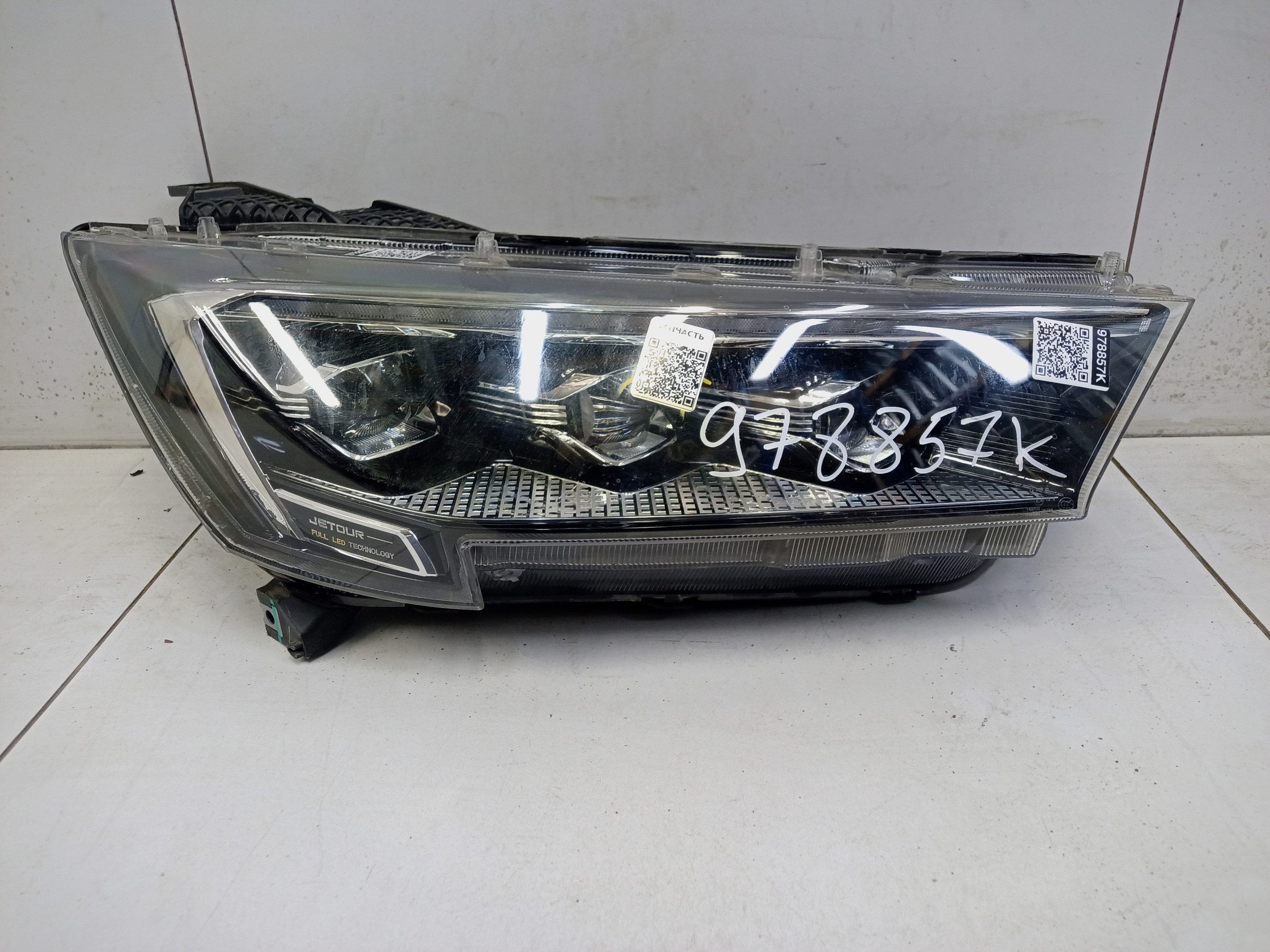 Фара передняя правая Jetour X90 Plus LED