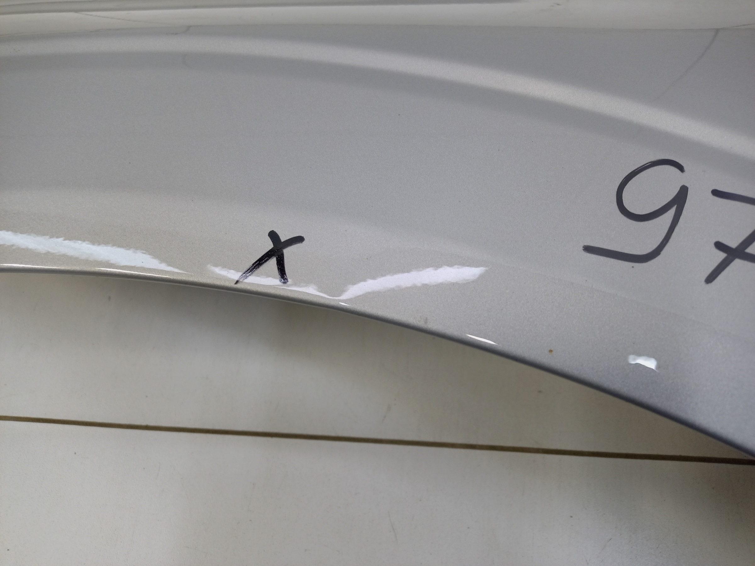 Крыло переднее левое Volvo XC60 2