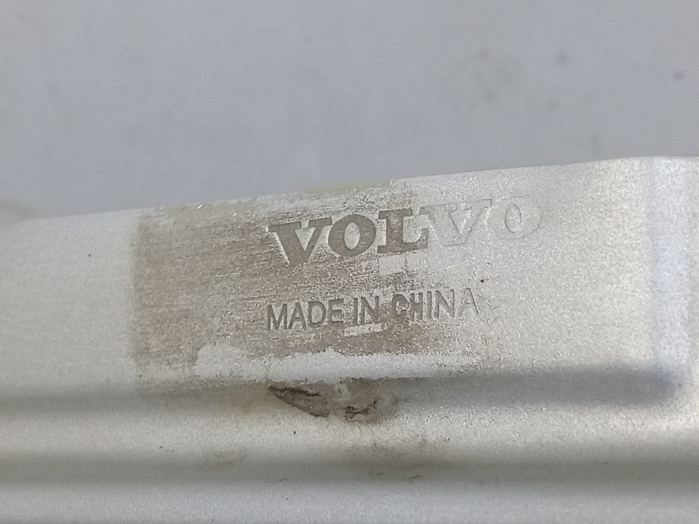 Крыло переднее левое Volvo XC60 2