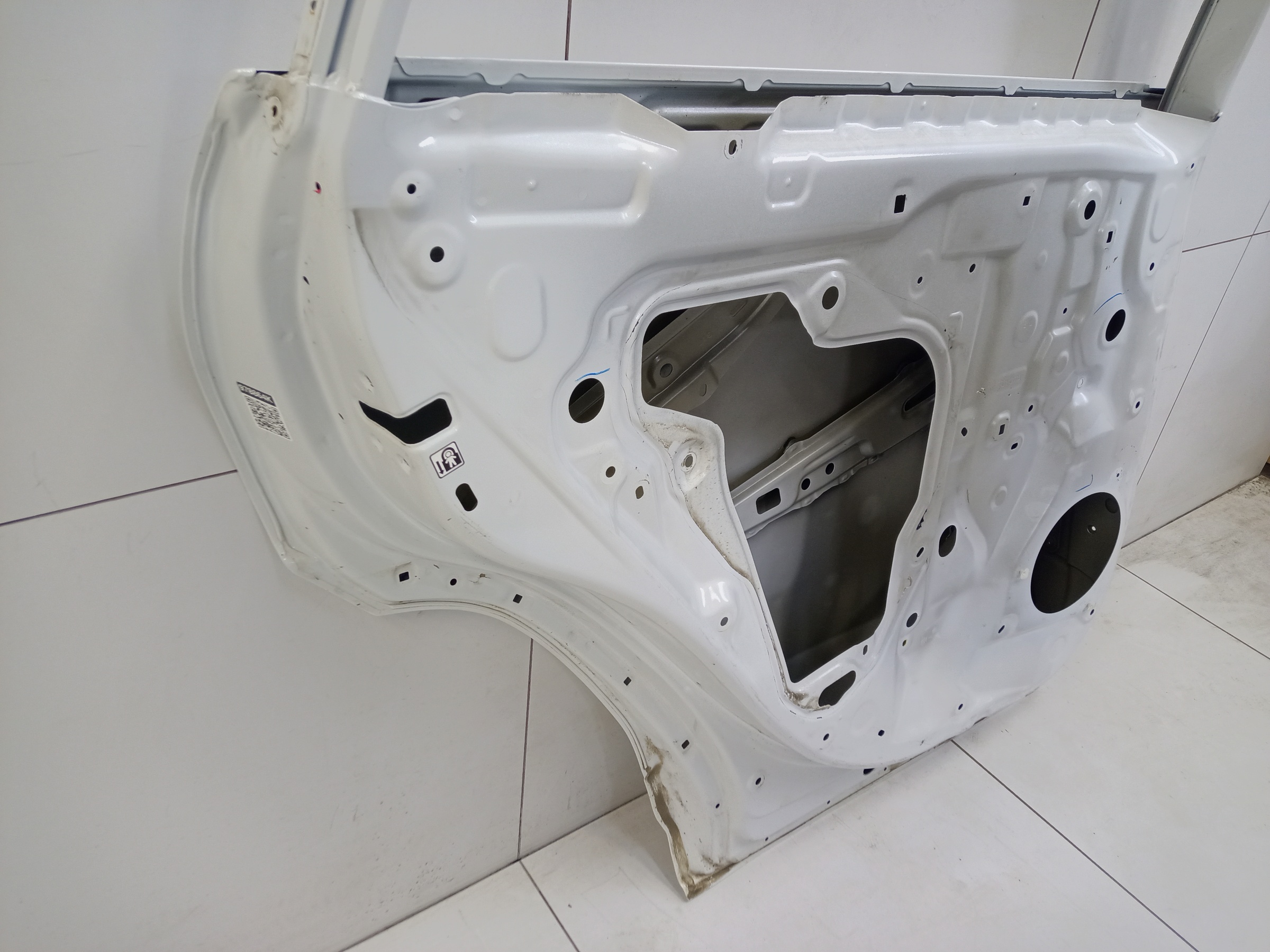 Дверь задняя левая Toyota RAV4 XA50