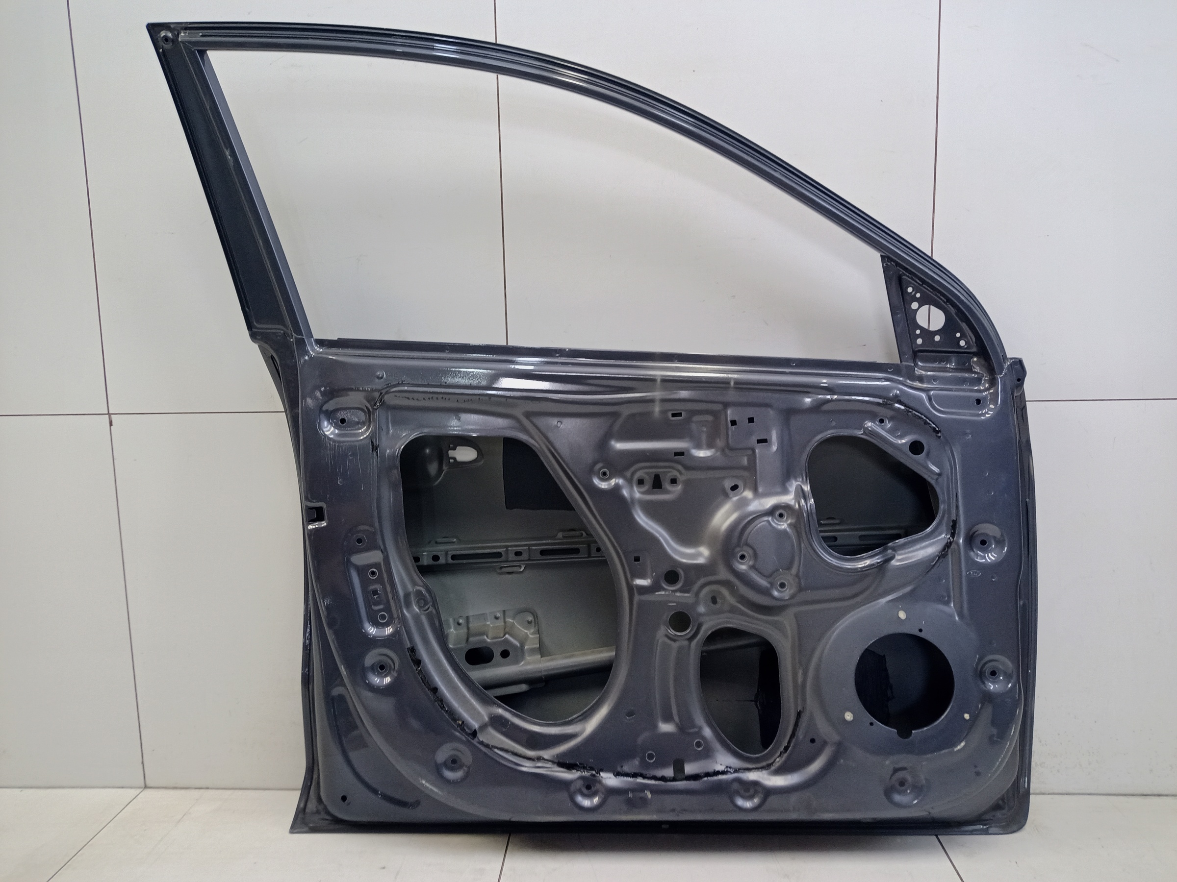 Дверь передняя левая Kia Rio 4