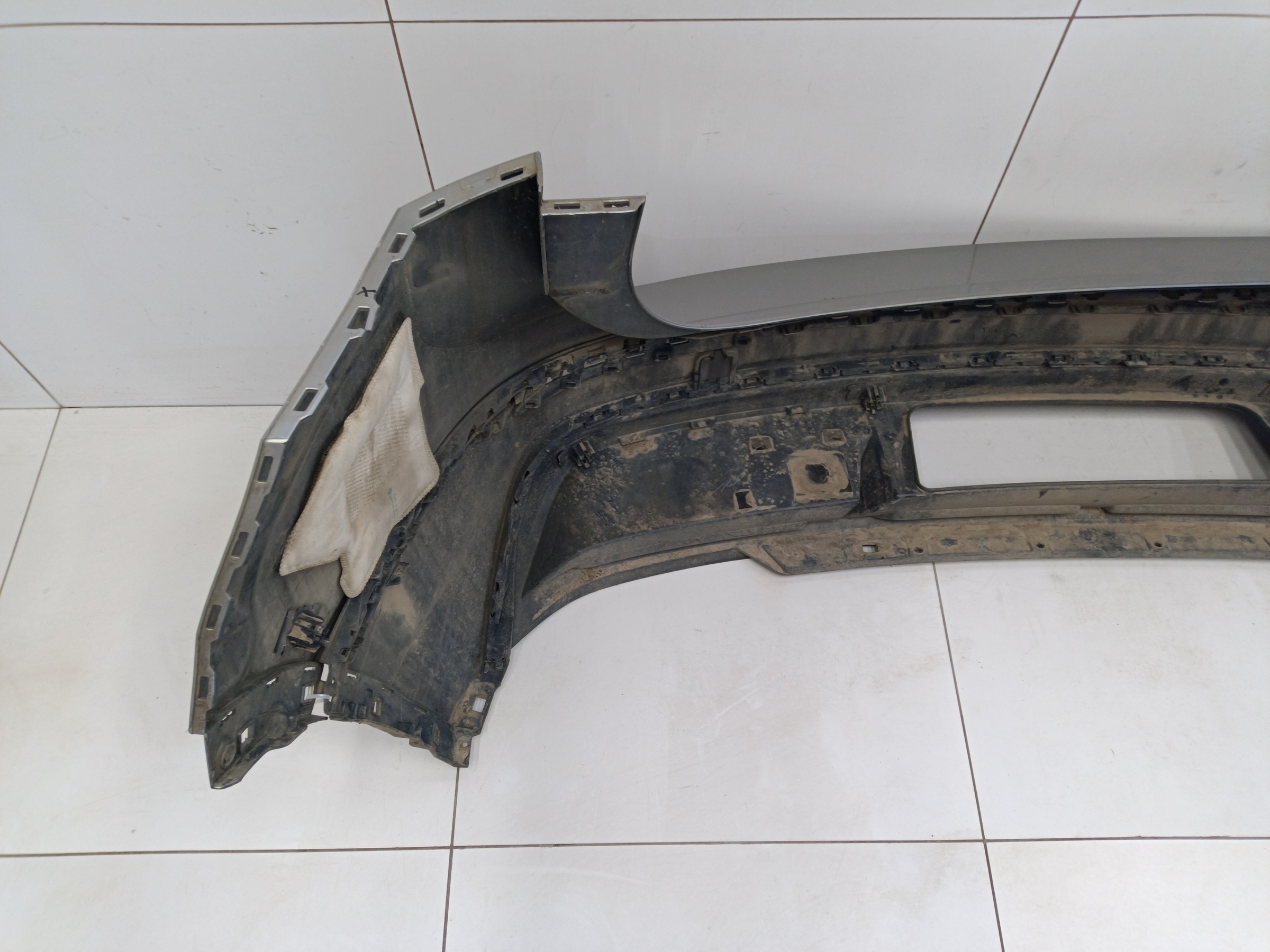 Бампер задний Volkswagen Tiguan 2