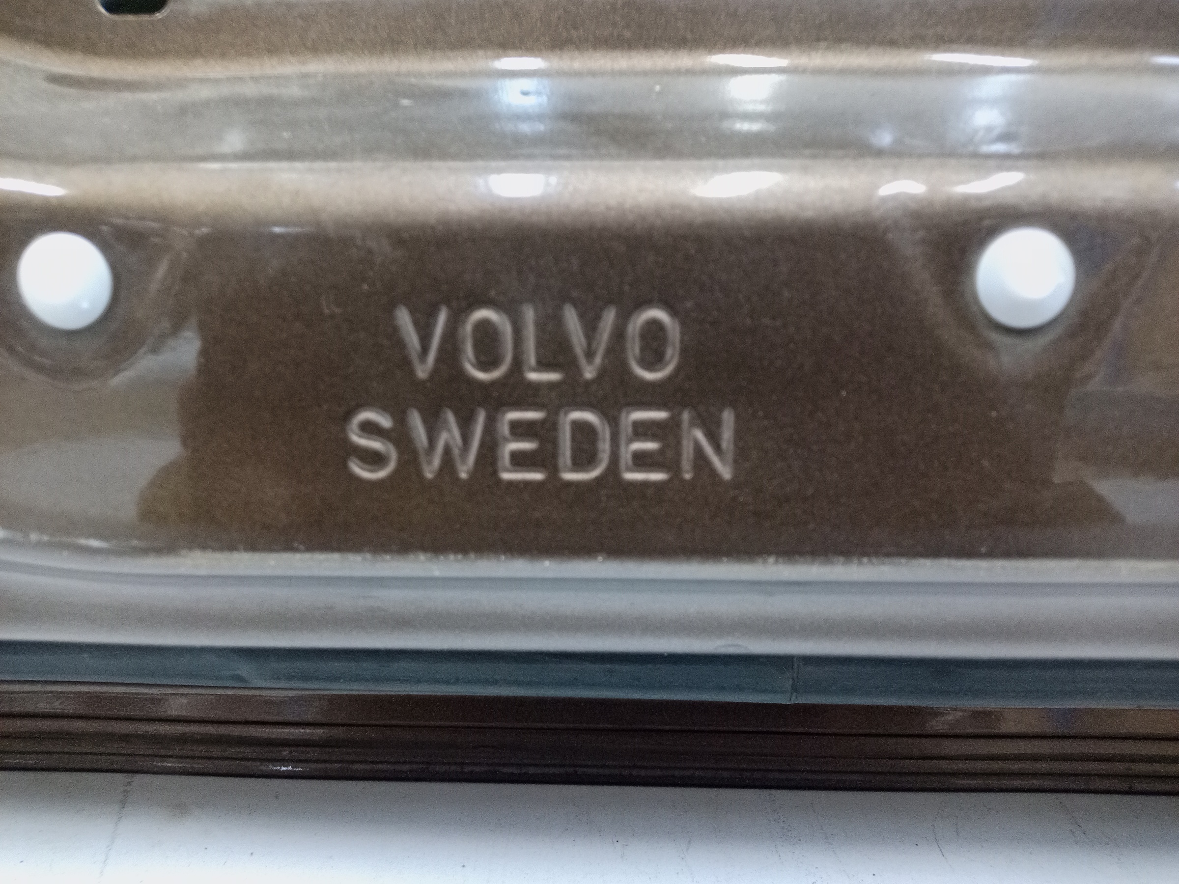 Дверь передняя левая Volvo XC70 2