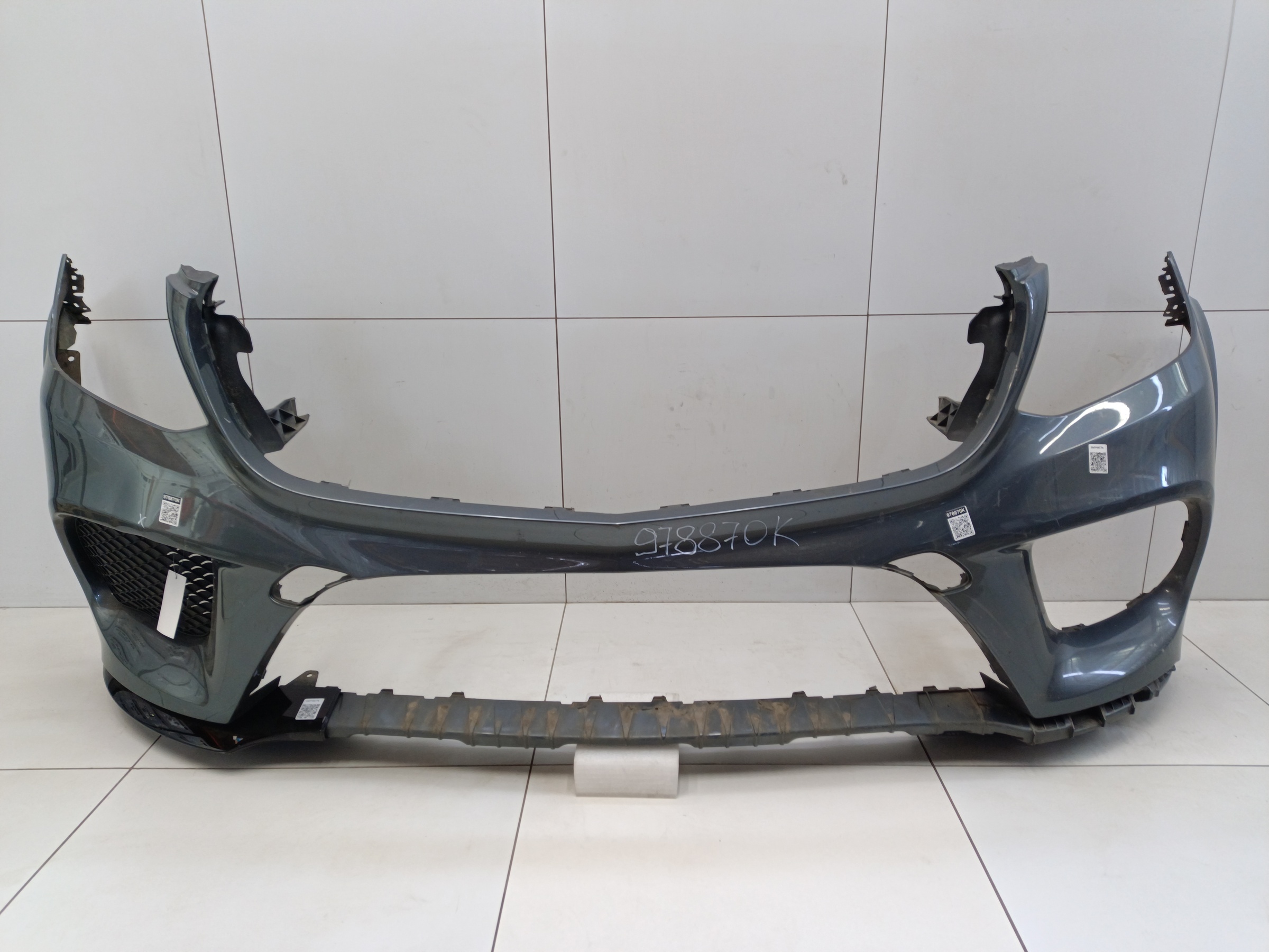 Бампер передний Mercedes Benz GL-klasse X166 AMG