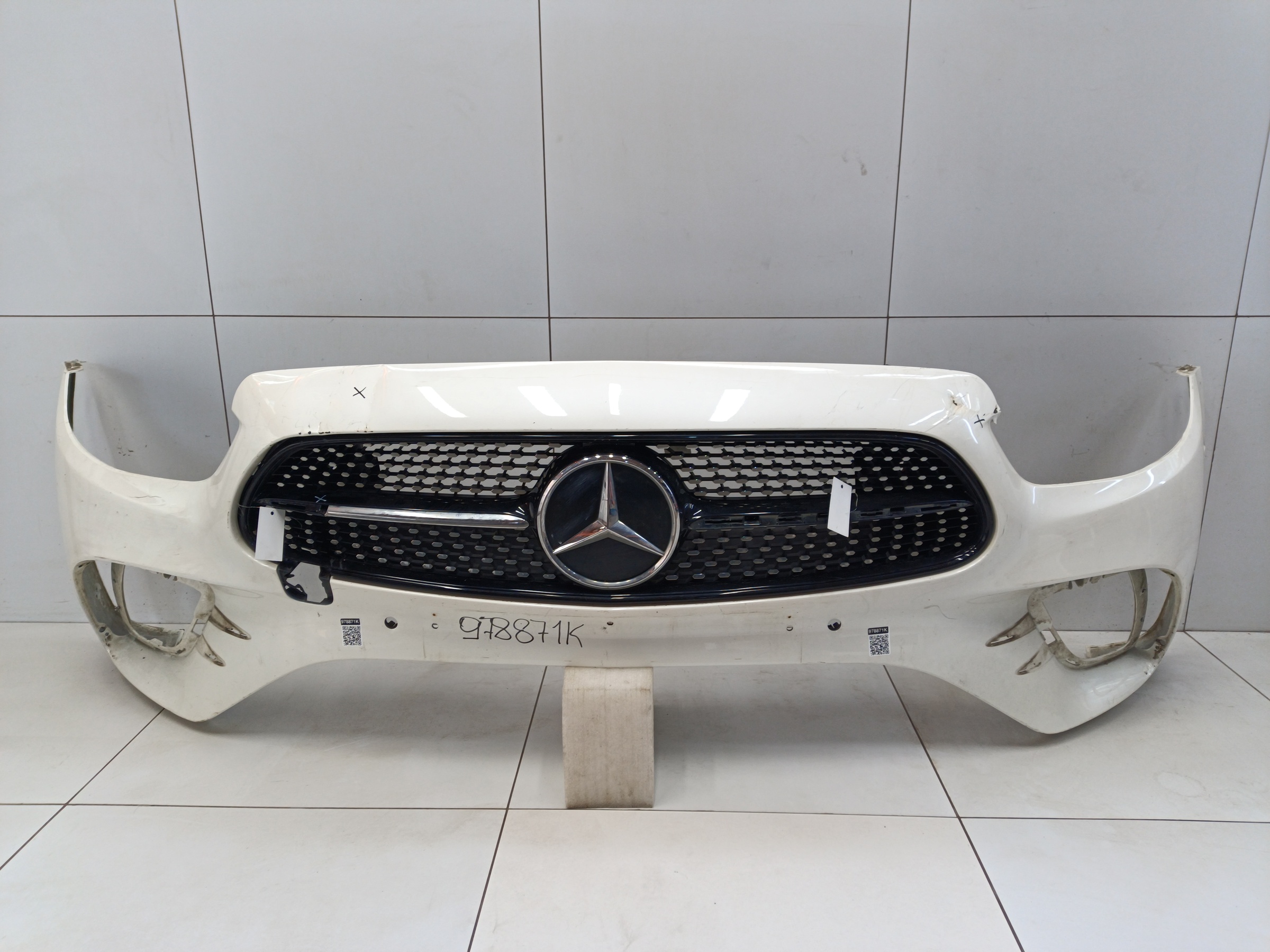 Бампер передний Mercedes Benz E-klasse W213 Restail AMG