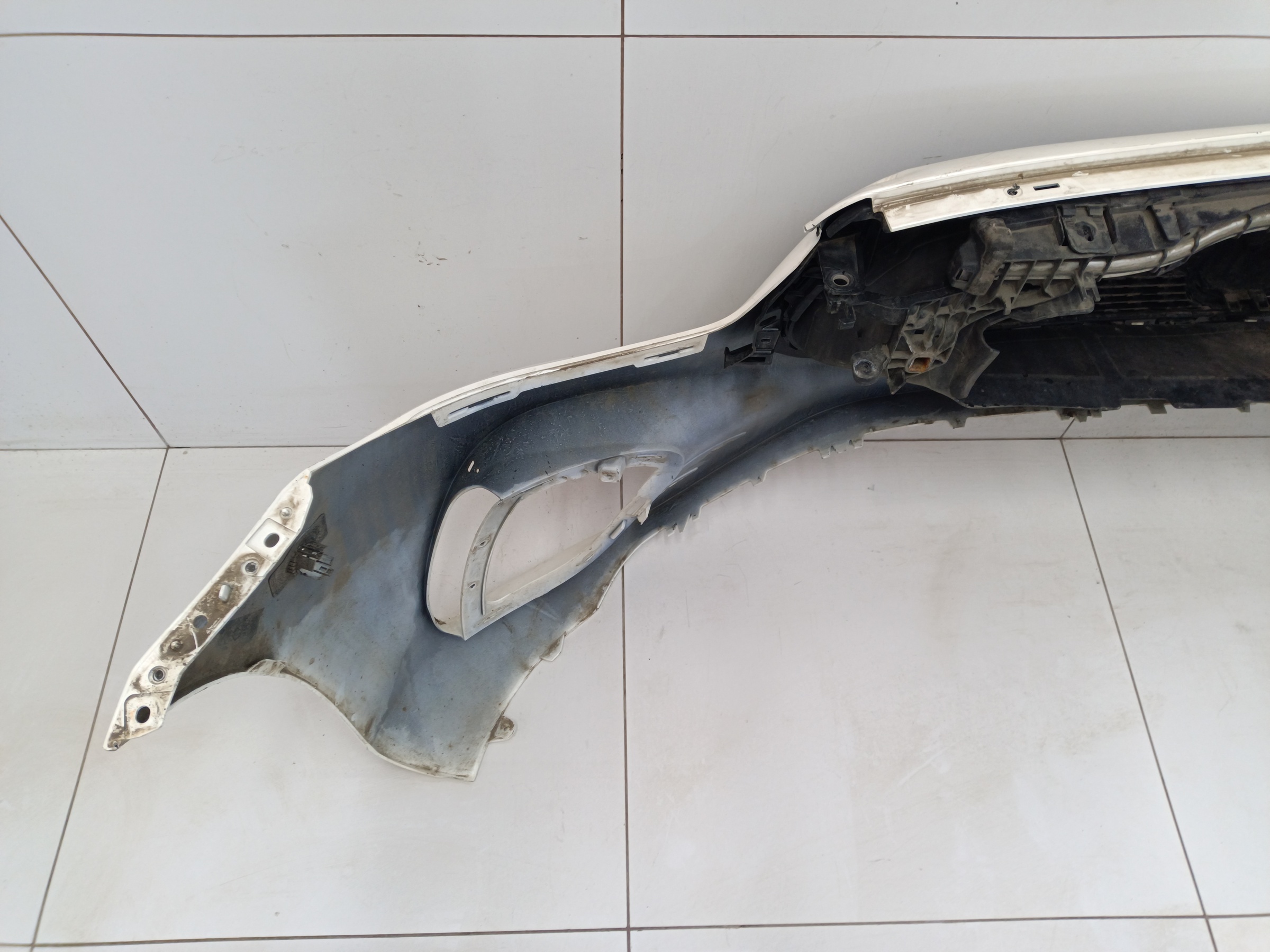 Бампер передний Mercedes Benz E-klasse W213 Restail AMG