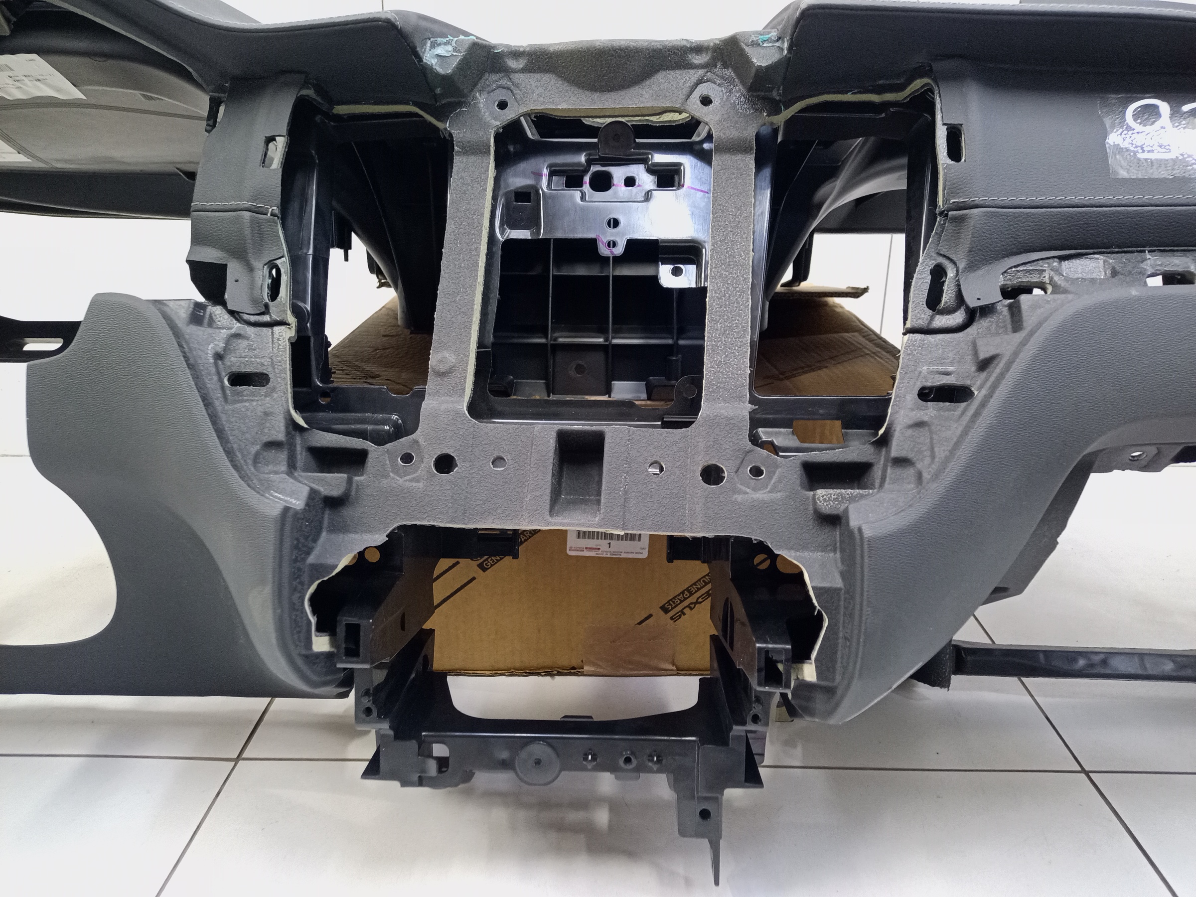 Торпедо Volvo XC60 2