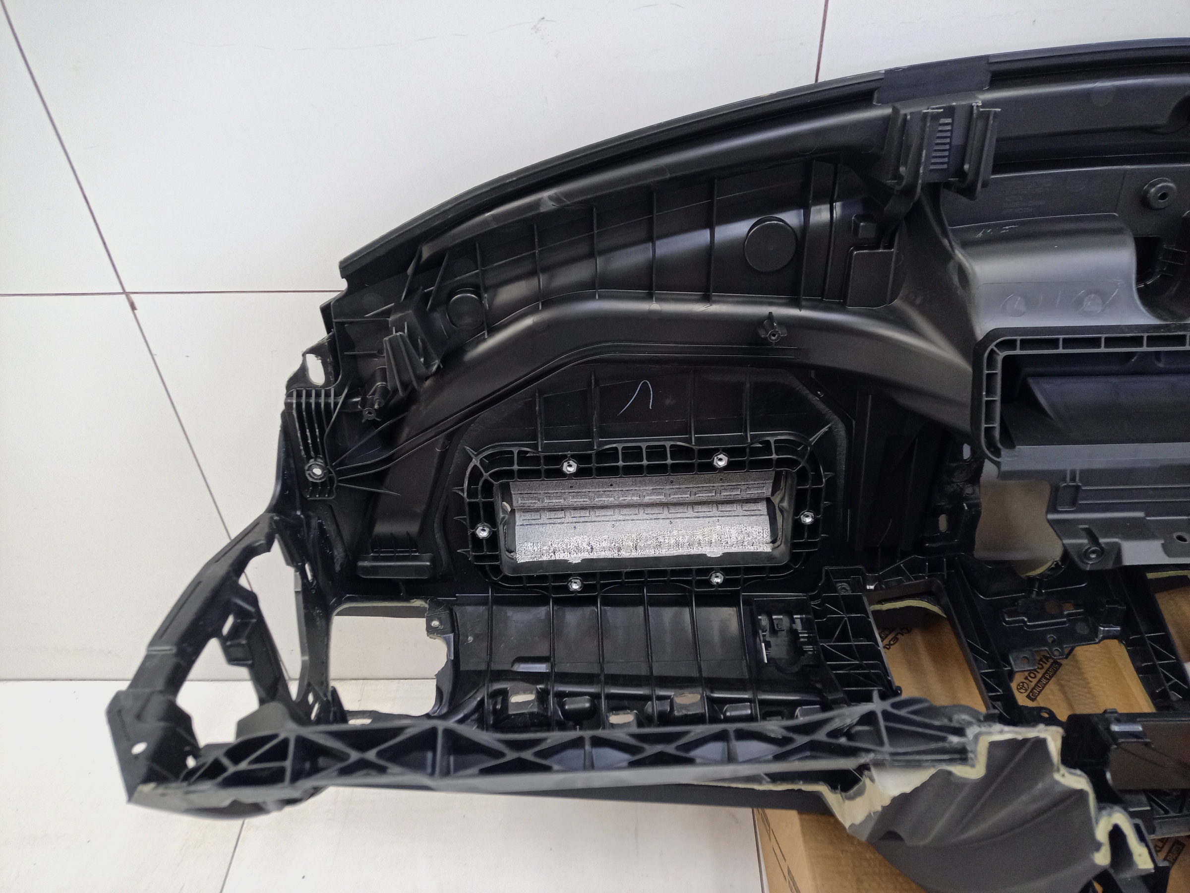 Торпедо Volvo XC60 2