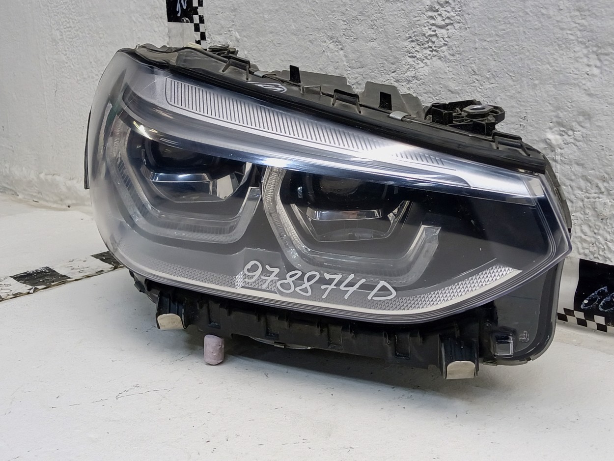 Фара передняя правая BMW X3 G01 LED