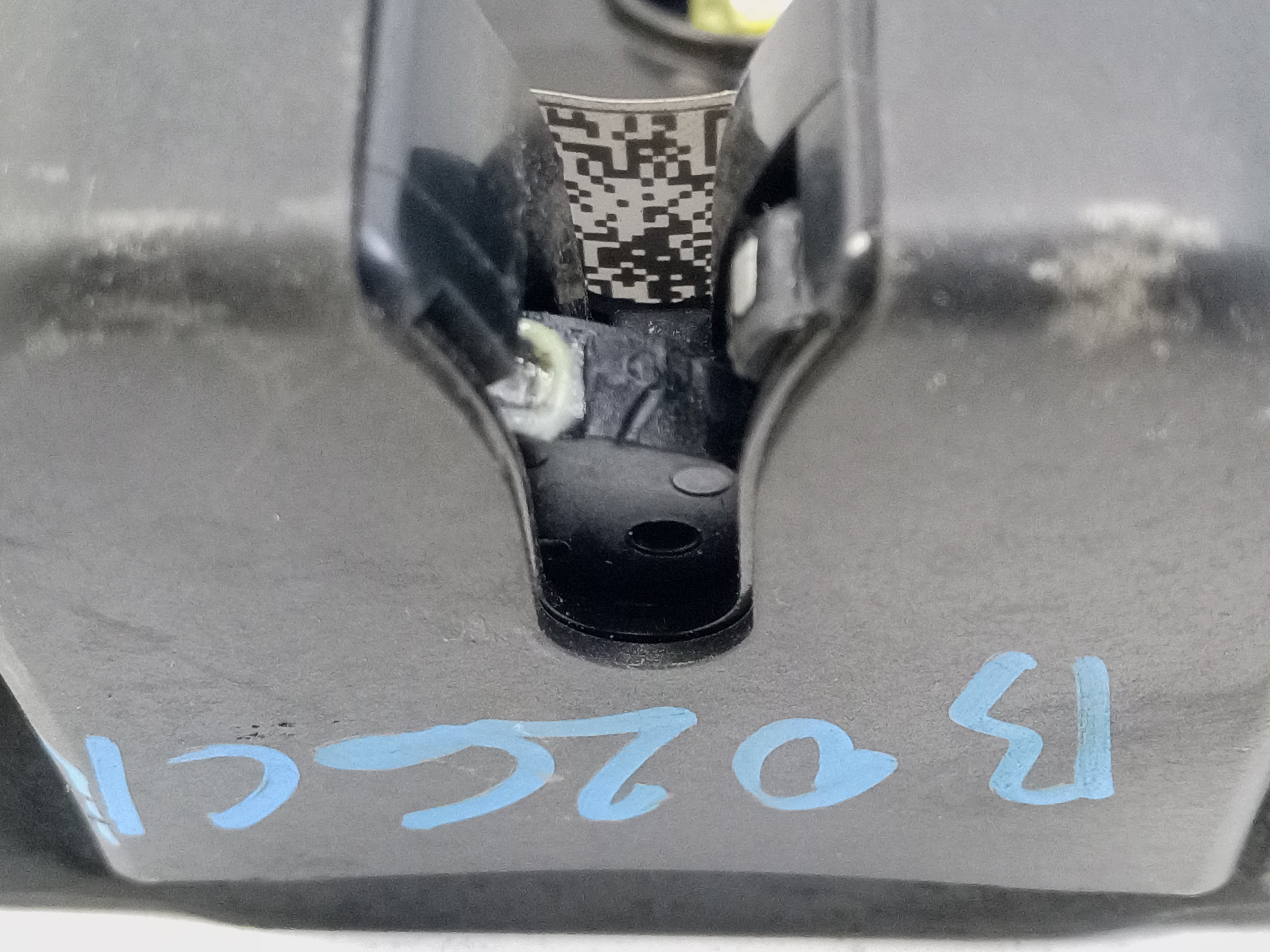 Замок крышки багажника GAC GS8 2