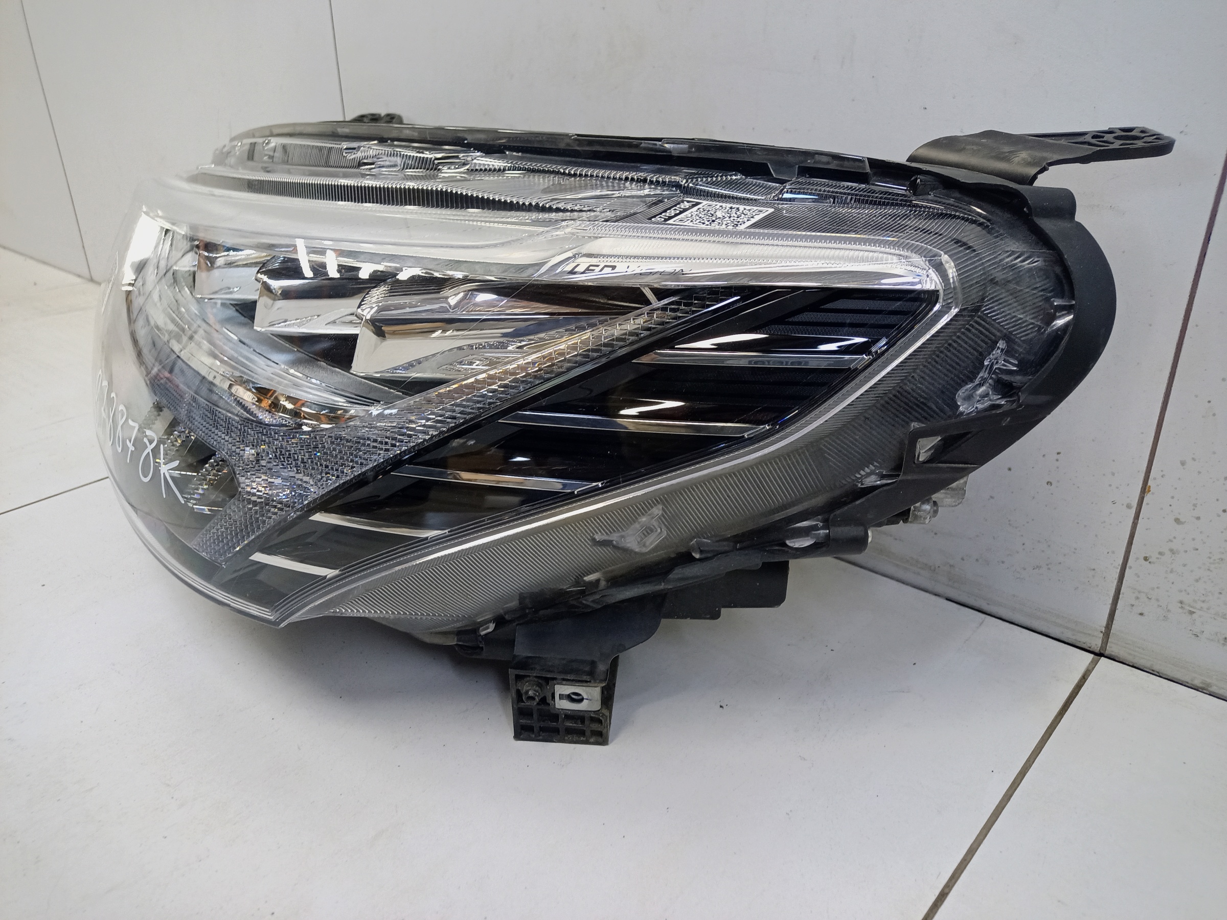 Фара передняя левая Haval Jolion LED