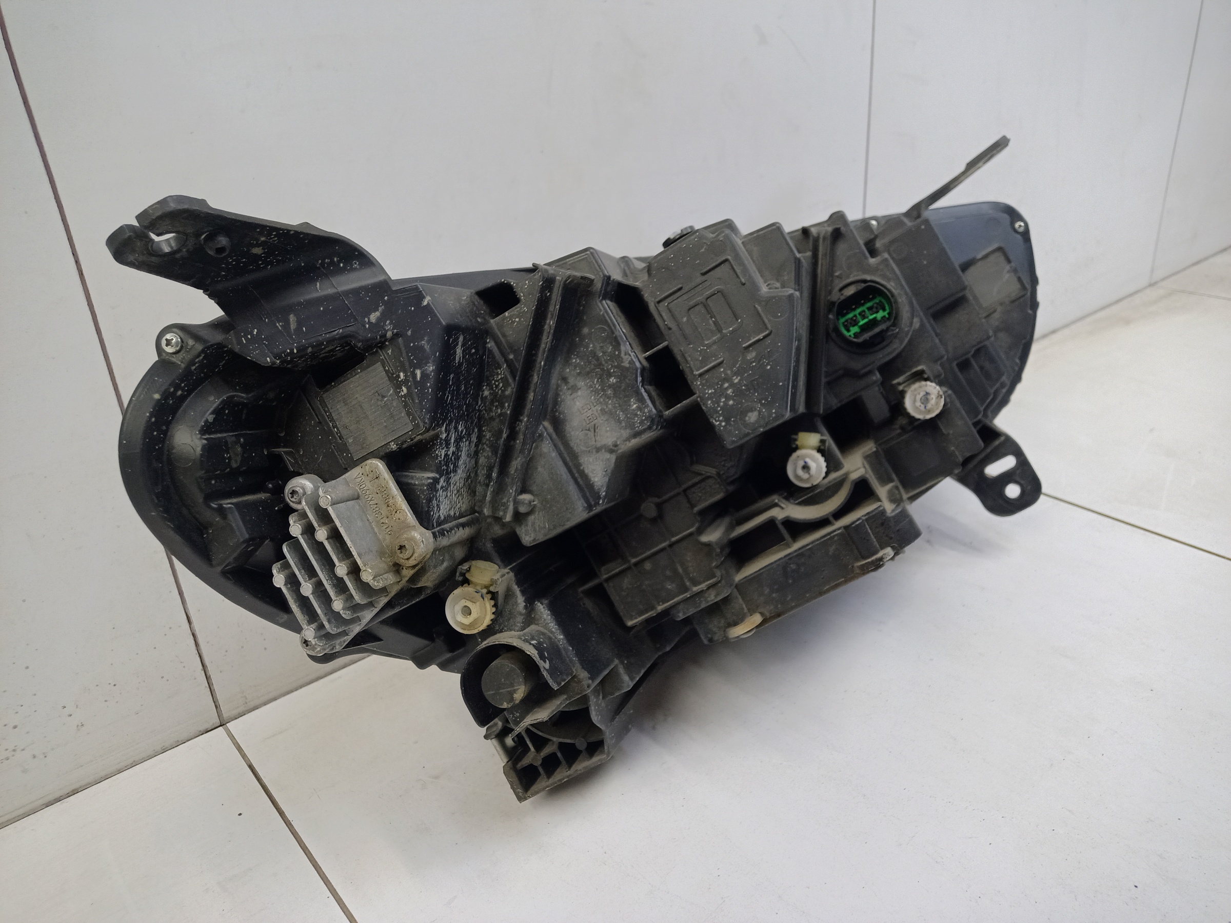 Фара передняя левая Haval Jolion LED