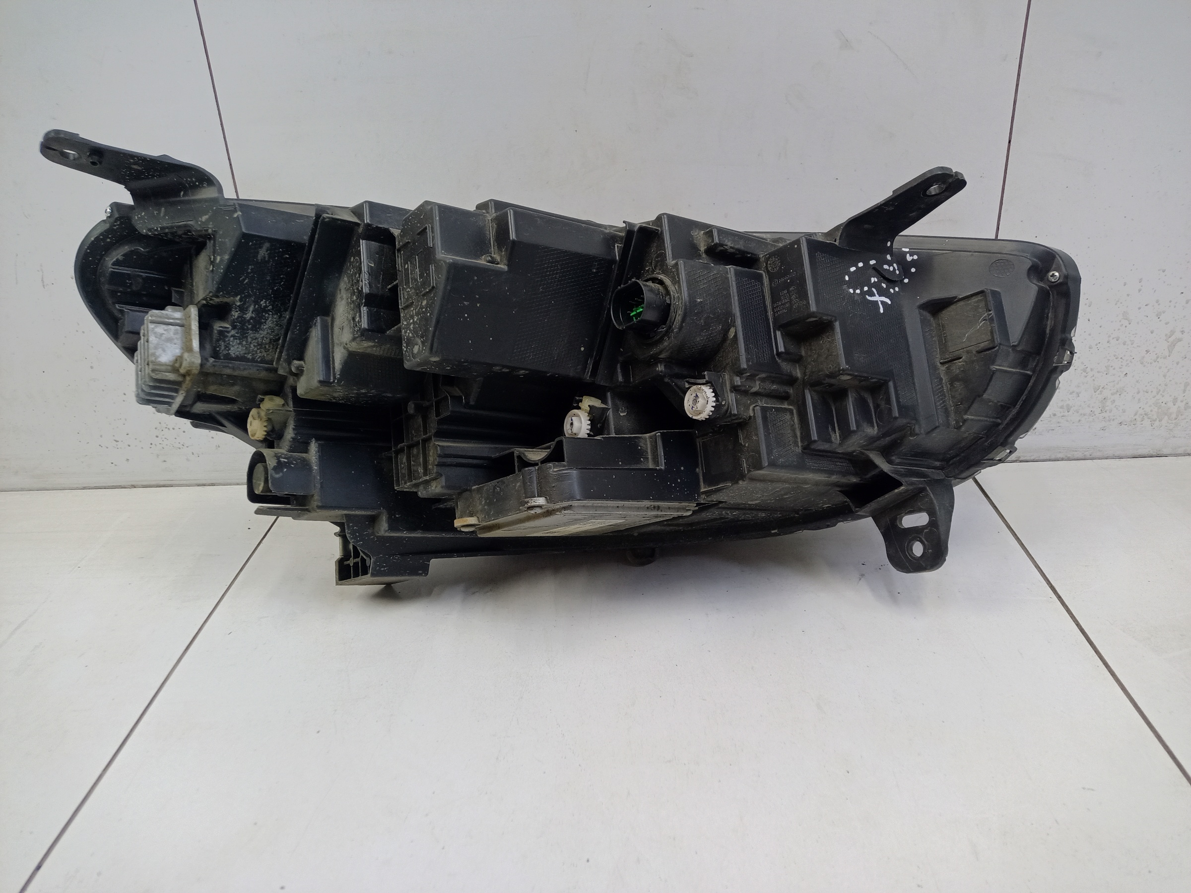 Фара передняя левая Haval Jolion LED