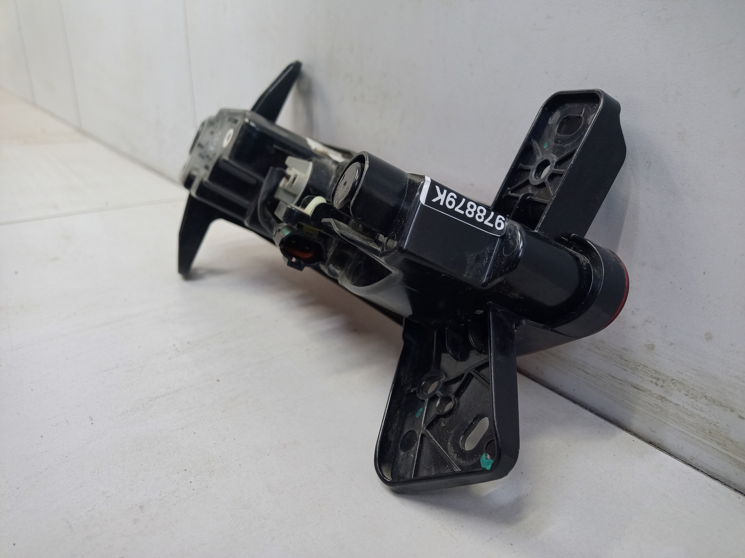 Фара ПТФ задняя правая Aito M5