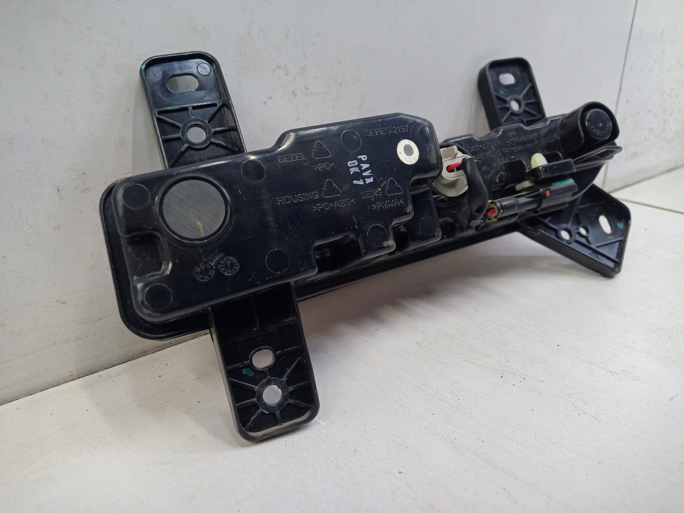 Фара ПТФ задняя правая Aito M5