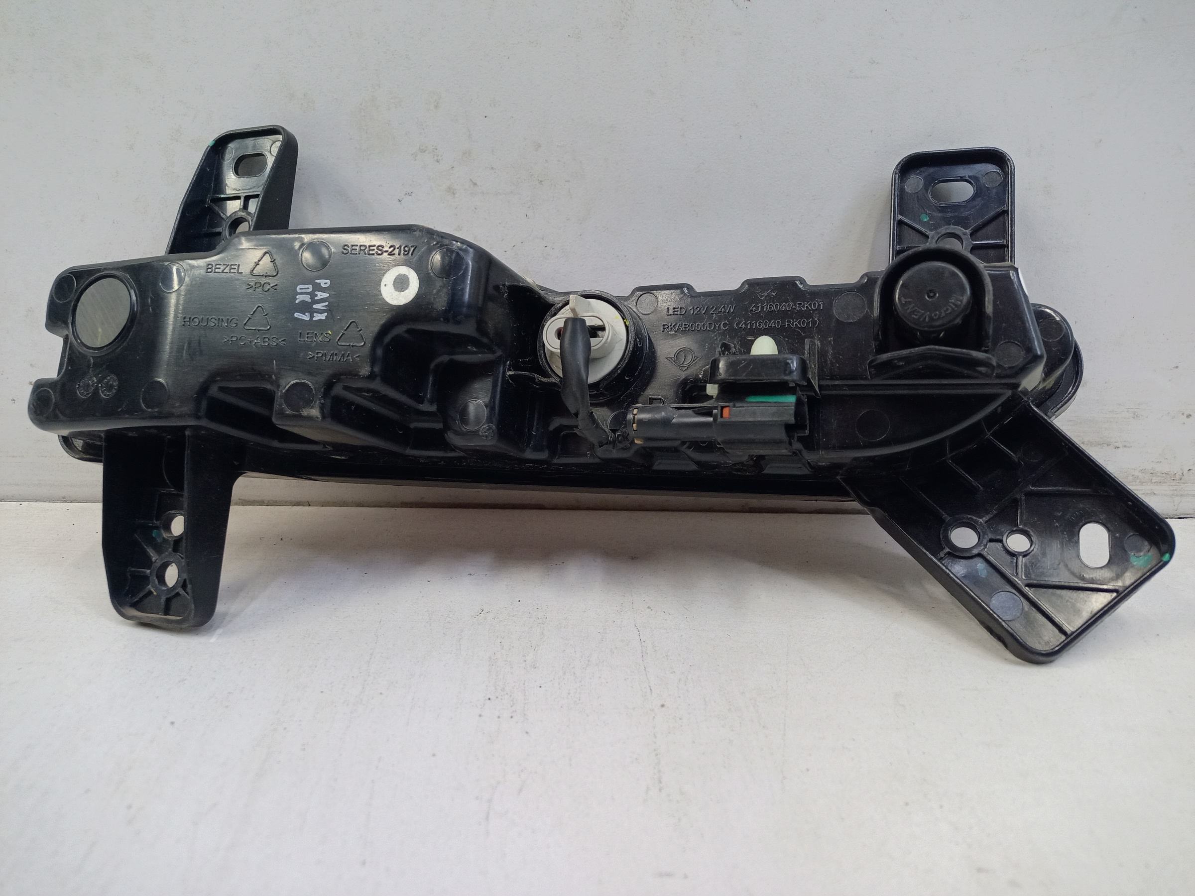 Фара ПТФ задняя правая Aito M5