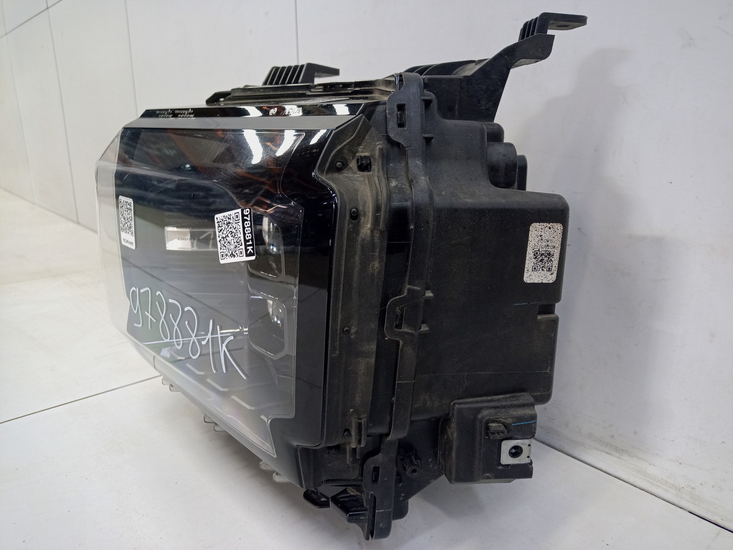 Фара передняя левая Jetour T2 LED