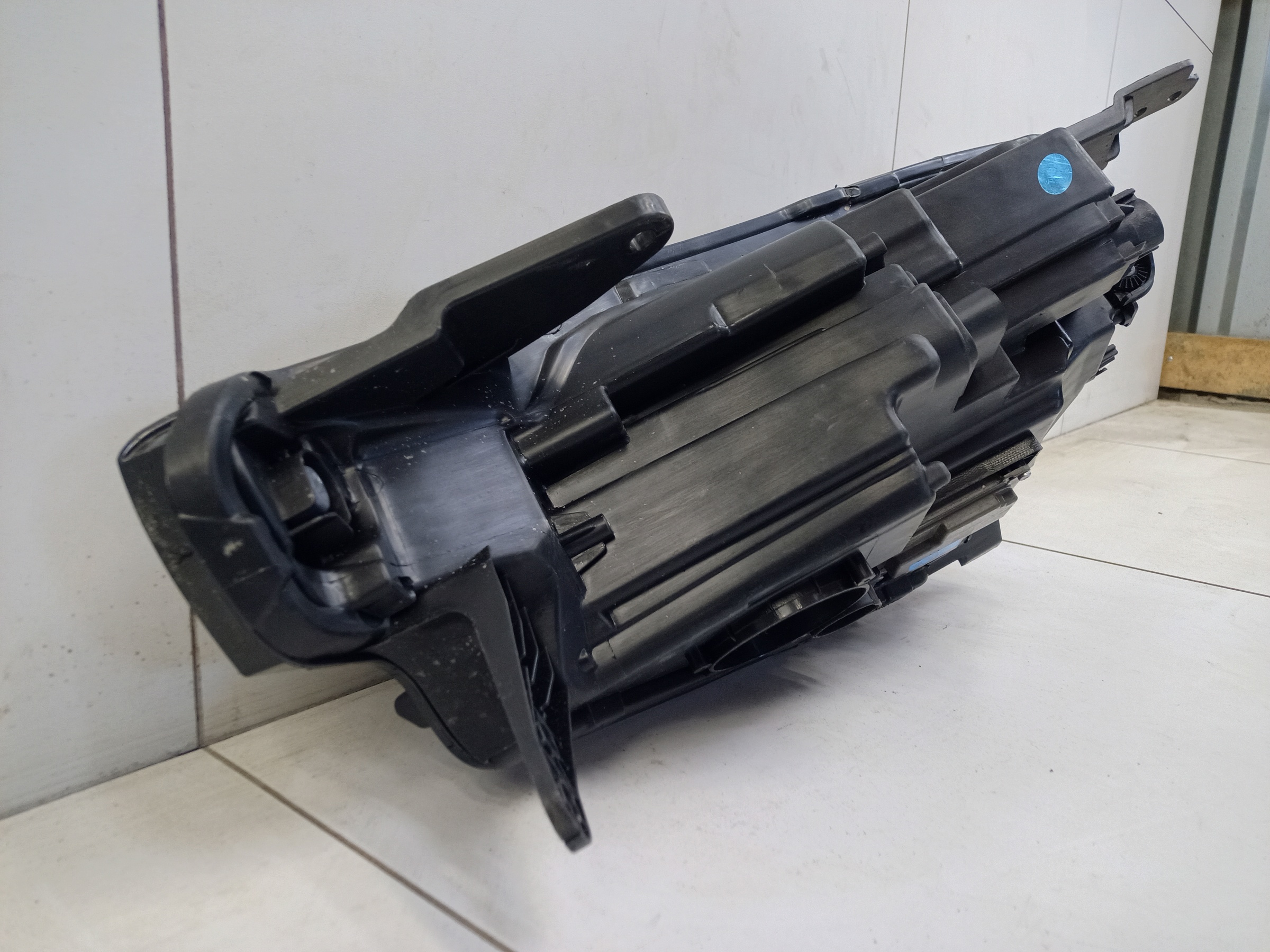 Фара передняя правая Chery Tiggo 8 LED