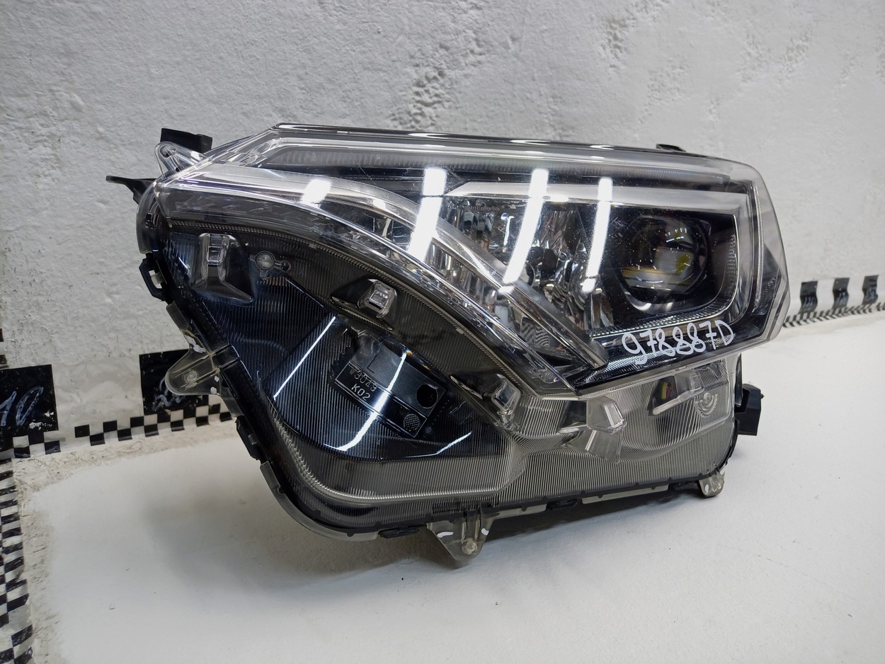 Фара передняя левая Toyota RAV4 CA40 Restail LED