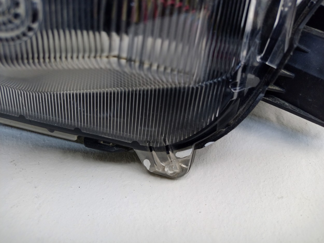 Фара передняя левая Toyota RAV4 CA40 Restail LED