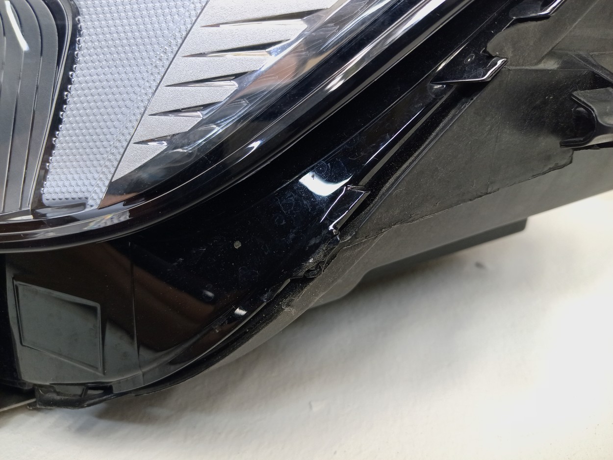 Фара передняя левая Volvo XC60 2 LED