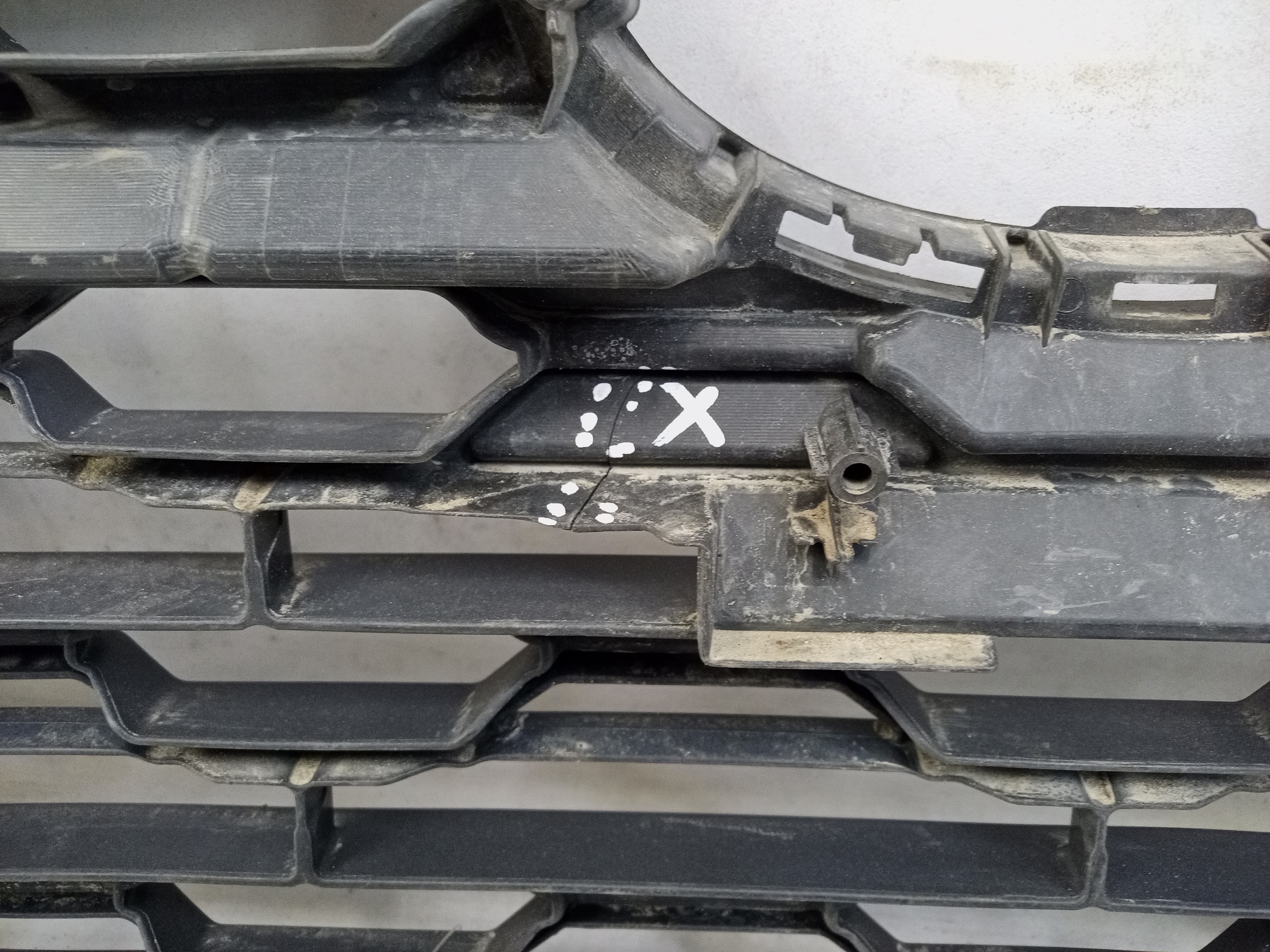 Решётка радиатора Toyota RAV4 XA50