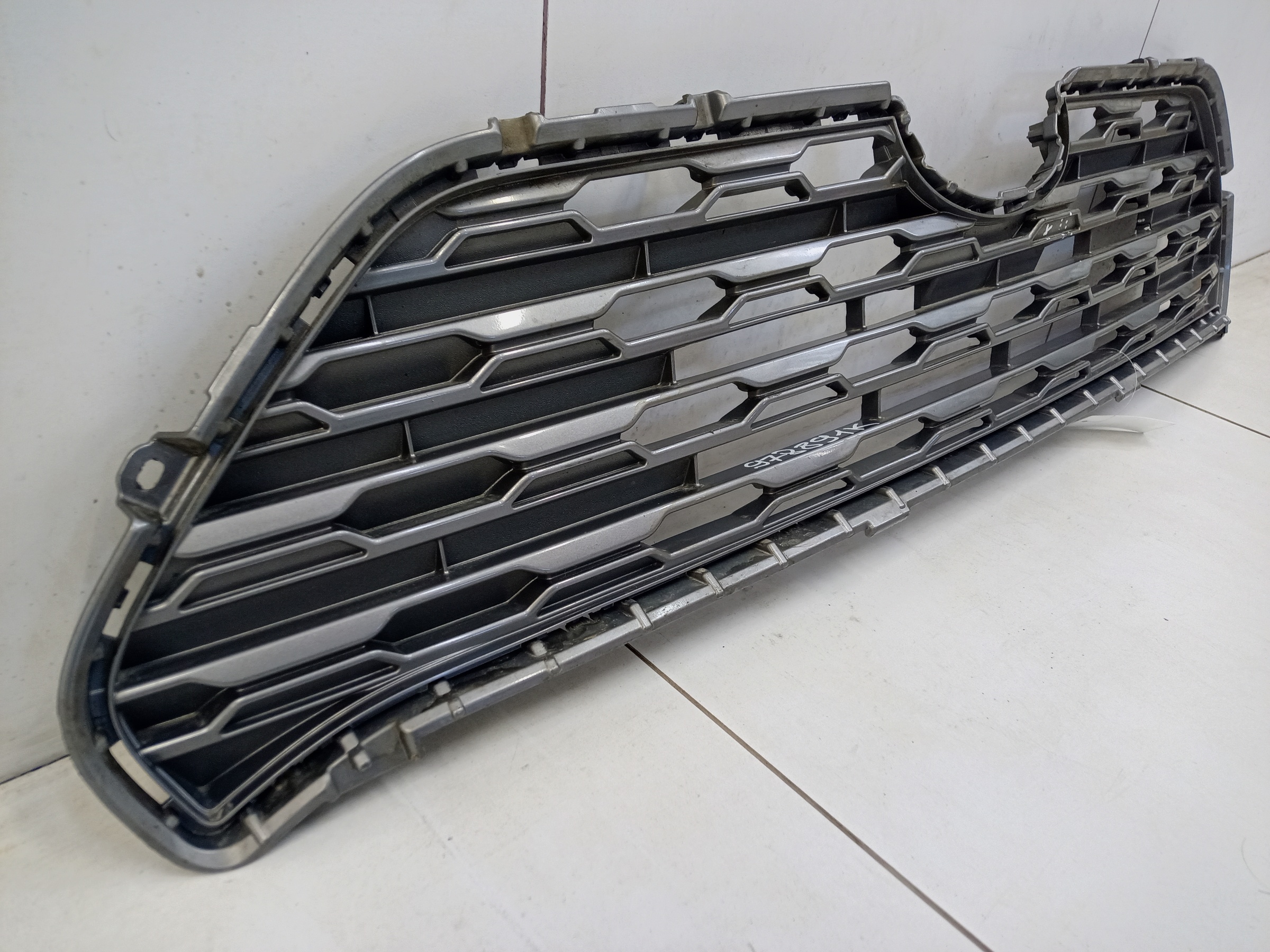 Решётка радиатора Toyota RAV4 XA50